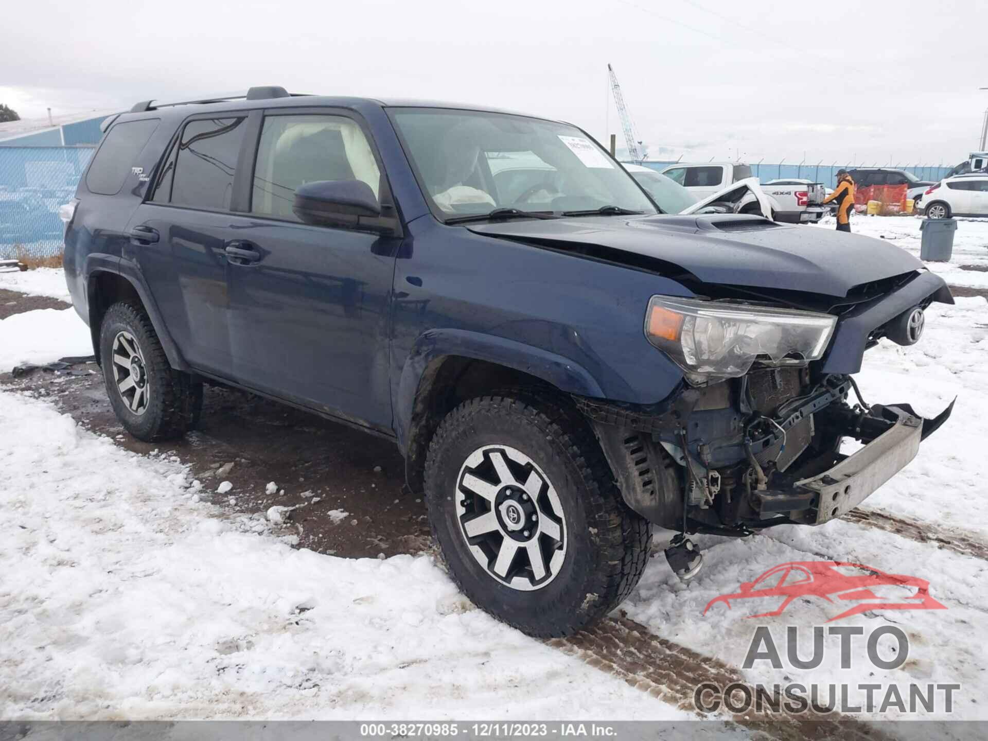 TOYOTA 4RUNNER 2018 - JTEBU5JR8J5513620