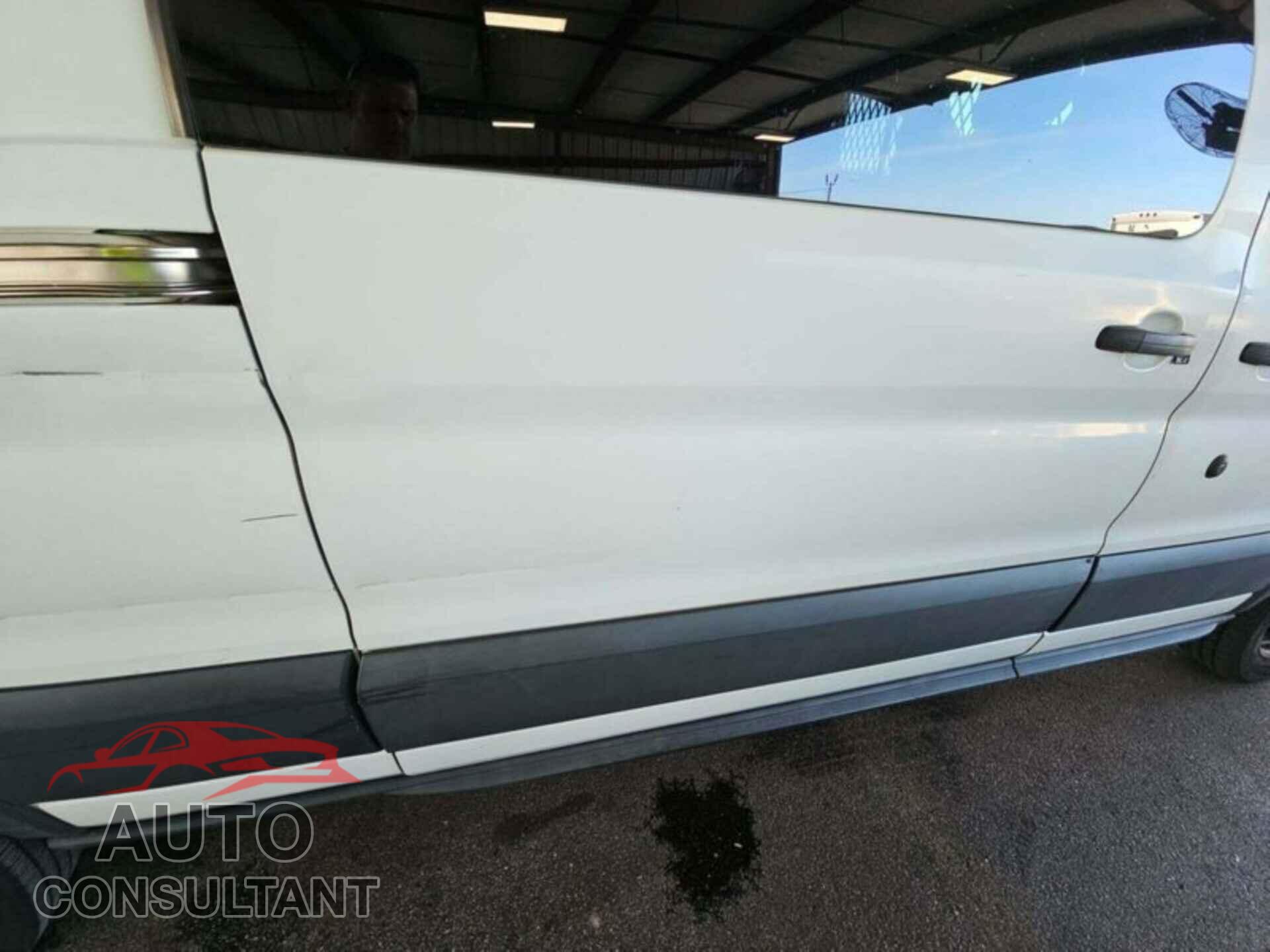 FORD TRANSIT 2015 - 1FTNE2YM7FKA84762