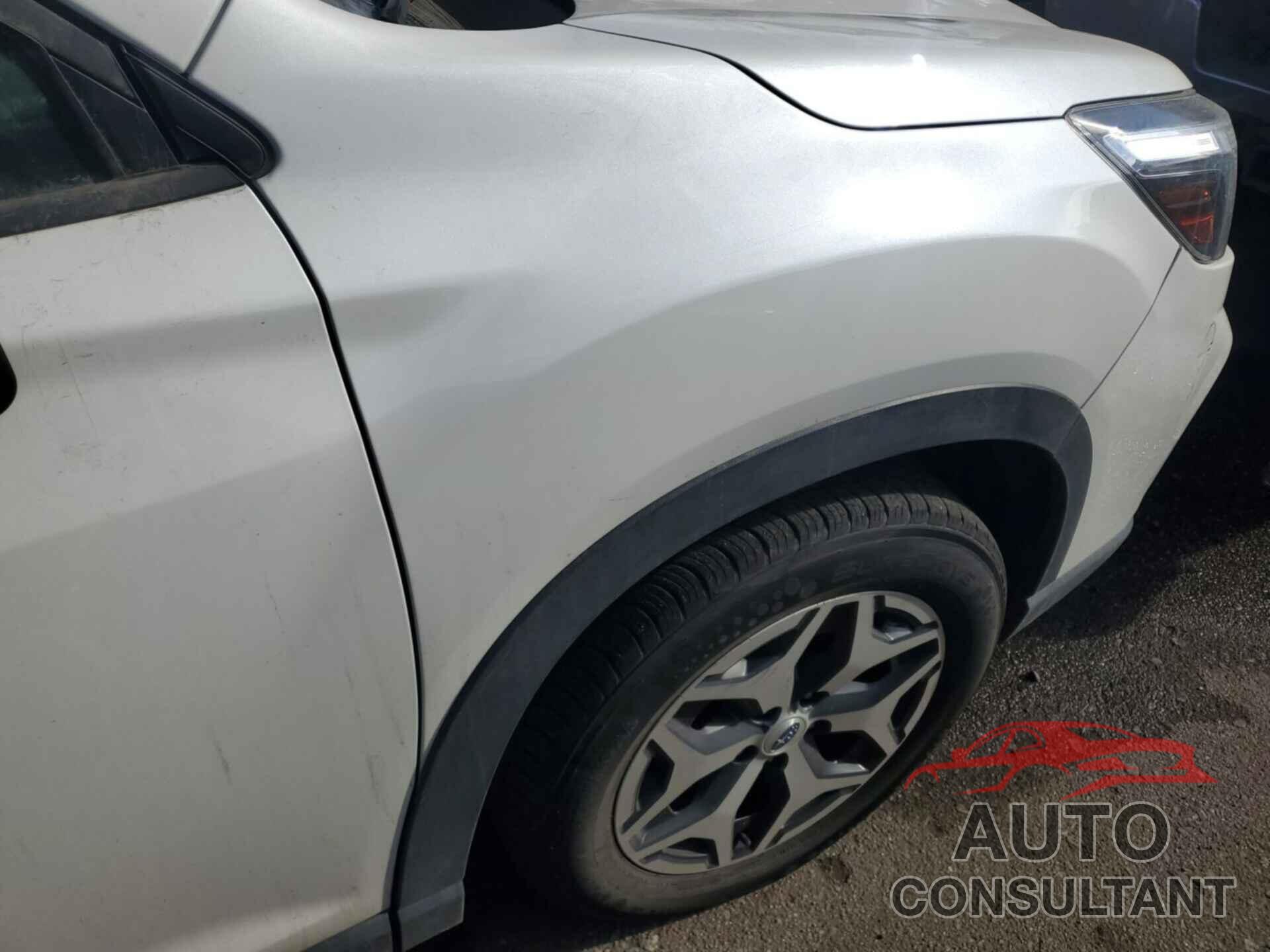 SUBARU FORESTER 2019 - JF2SKAGC8KH458190