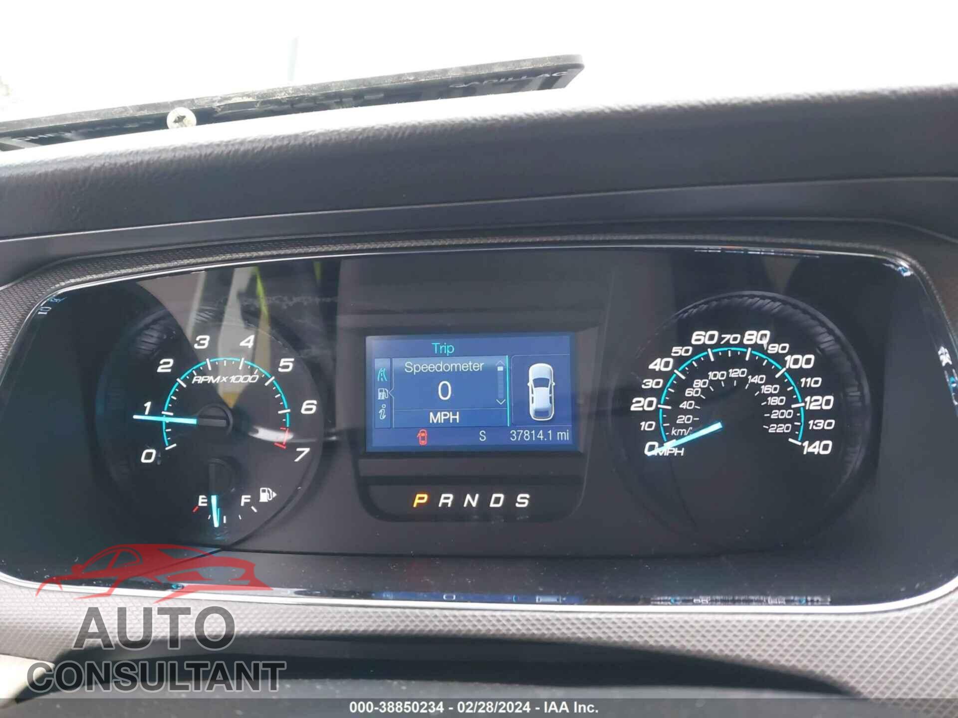 FORD TAURUS 2017 - 1FAHP2D8XHG116812