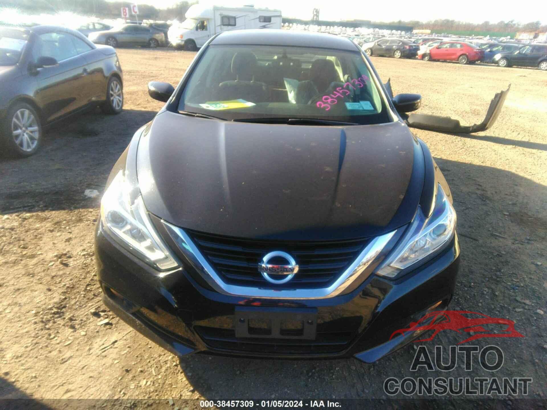 NISSAN ALTIMA 2018 - 1N4AL3AP8JC193450