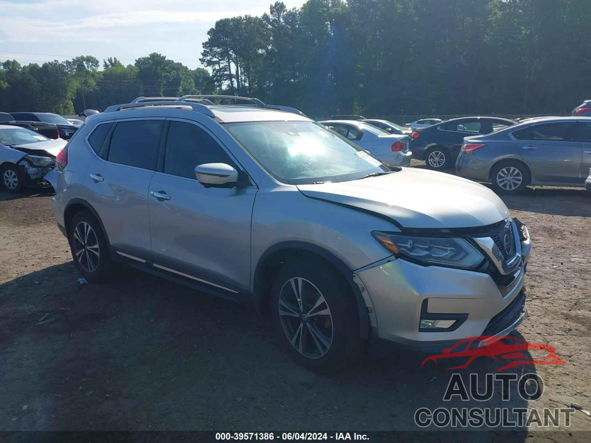 NISSAN ROGUE 2017 - 5N1AT2MT0HC777473