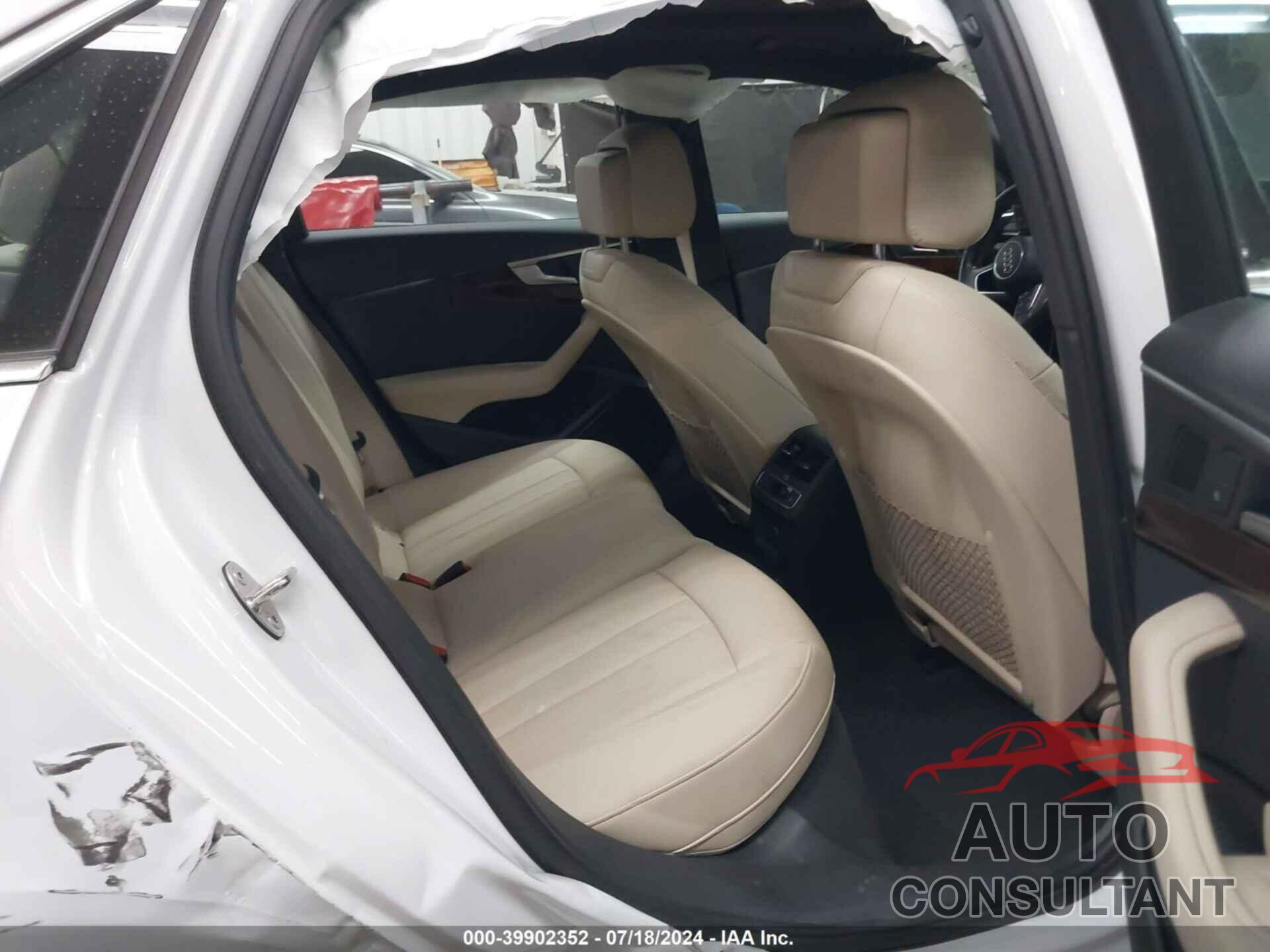 AUDI A4 2017 - WAUENAF48HN035551