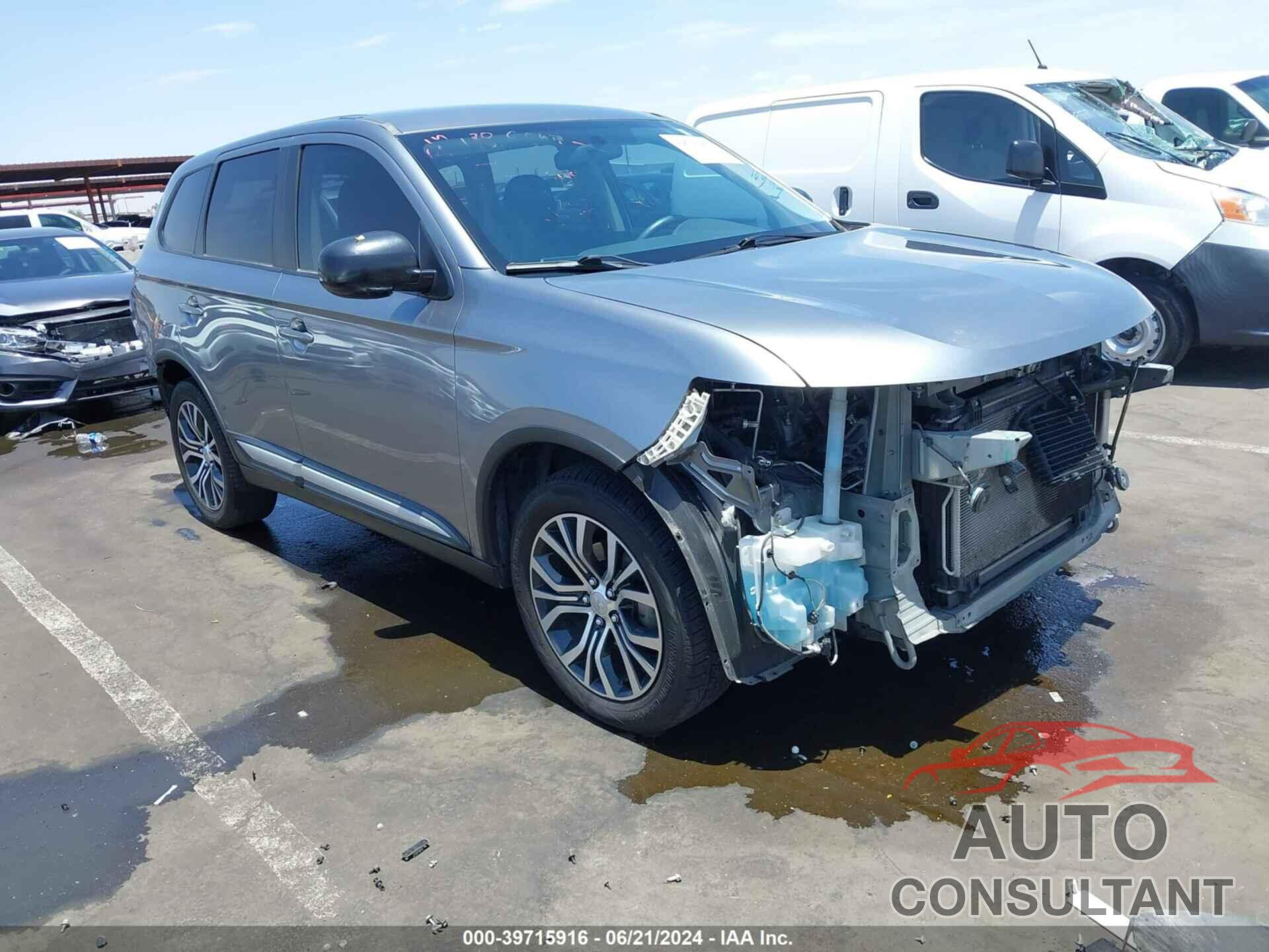 MITSUBISHI OUTLANDER 2018 - JA4AD2A36JZ009256