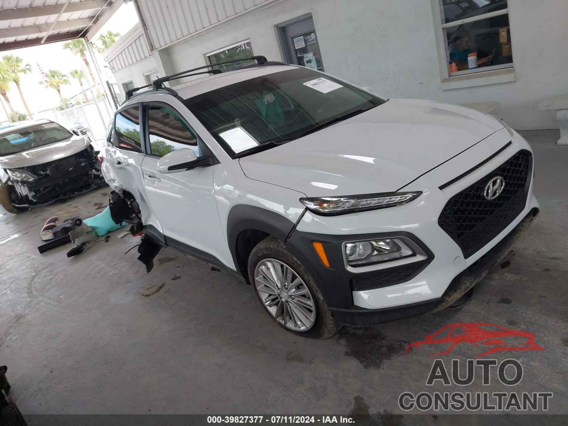 HYUNDAI KONA 2021 - KM8K22AAXMU614831