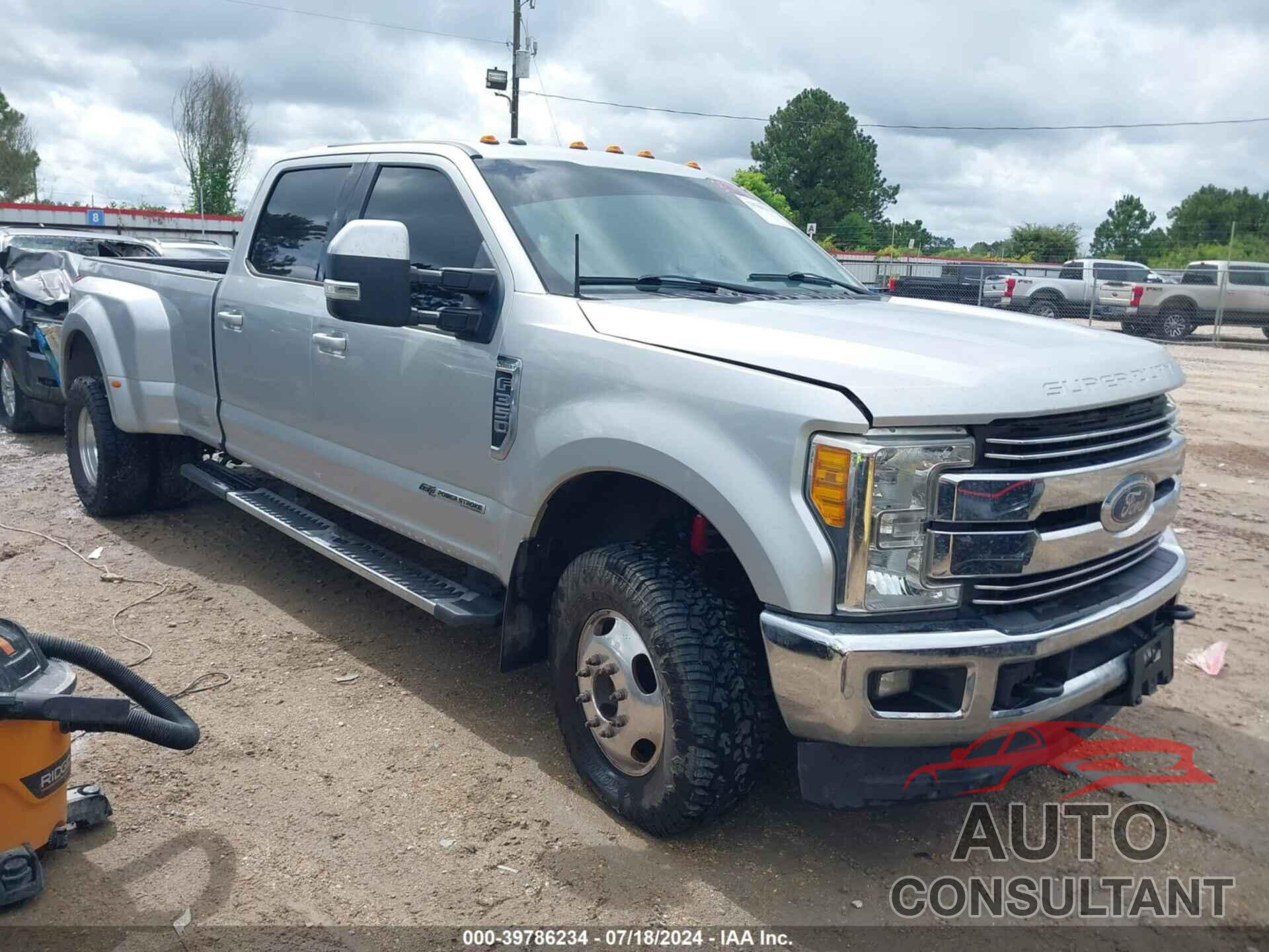 FORD F-350 2017 - 1FT8W3DT7HEF30634