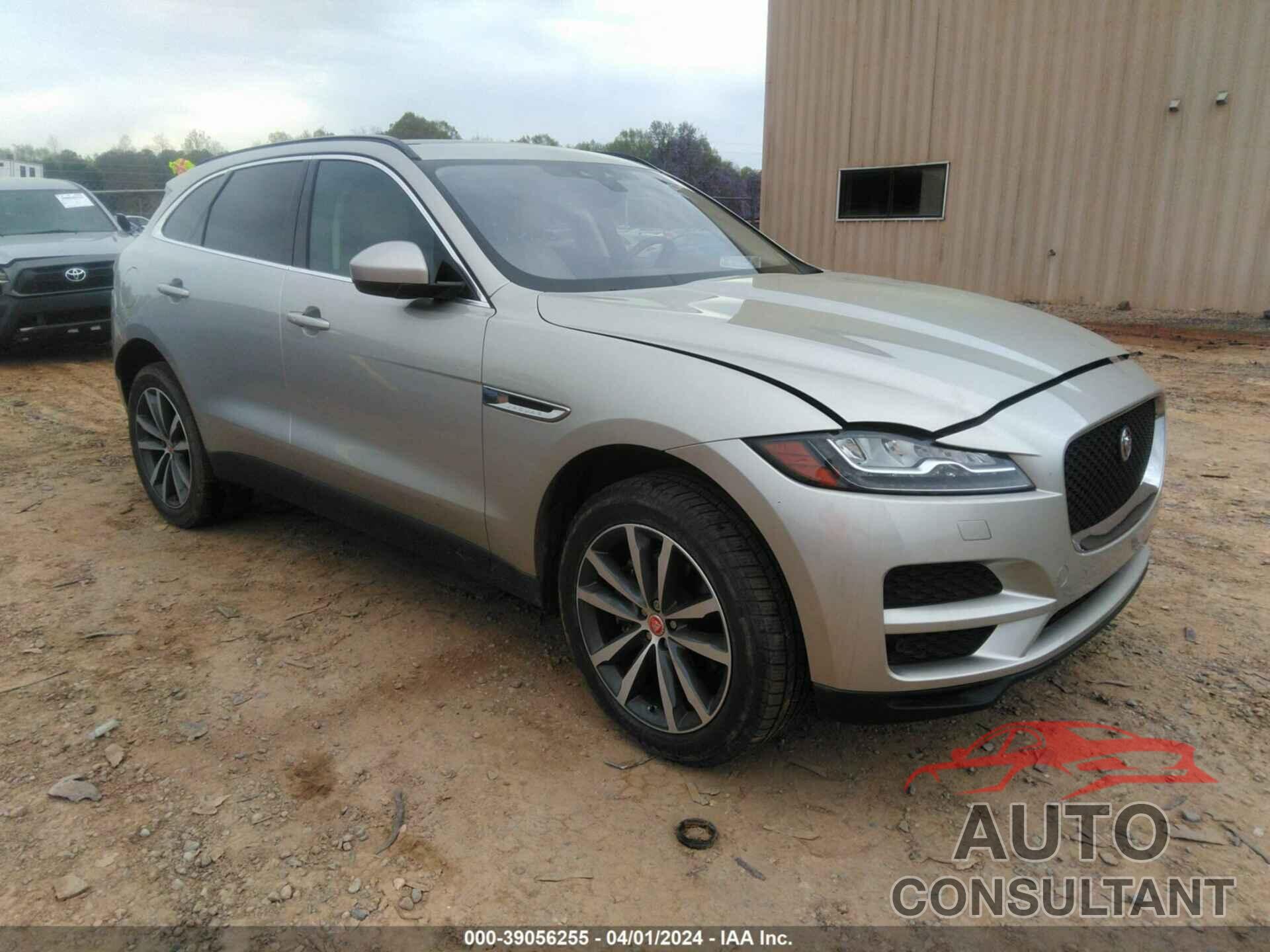 JAGUAR F-PACE 2017 - SADCK2BV8HA880130