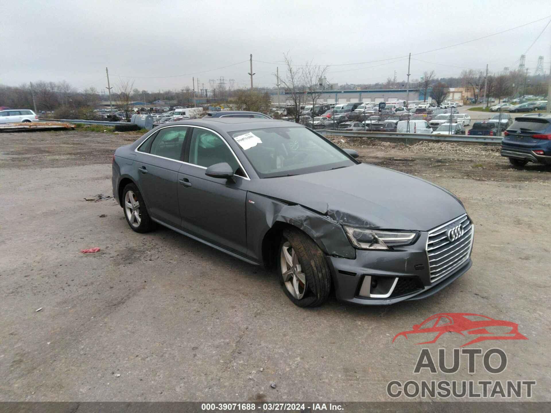 AUDI A4 2019 - WAUDNAF42KN020045