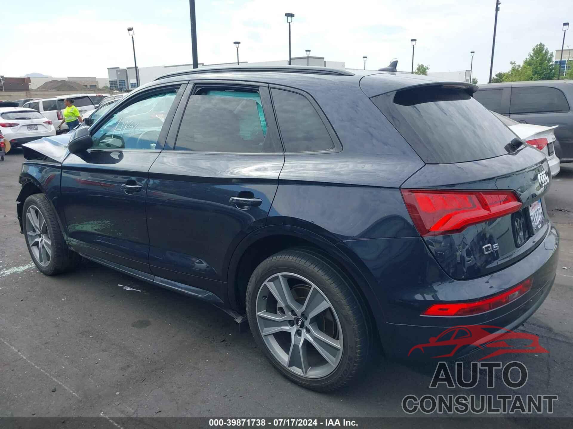 AUDI Q5 2019 - WA1BNAFY2K2108795