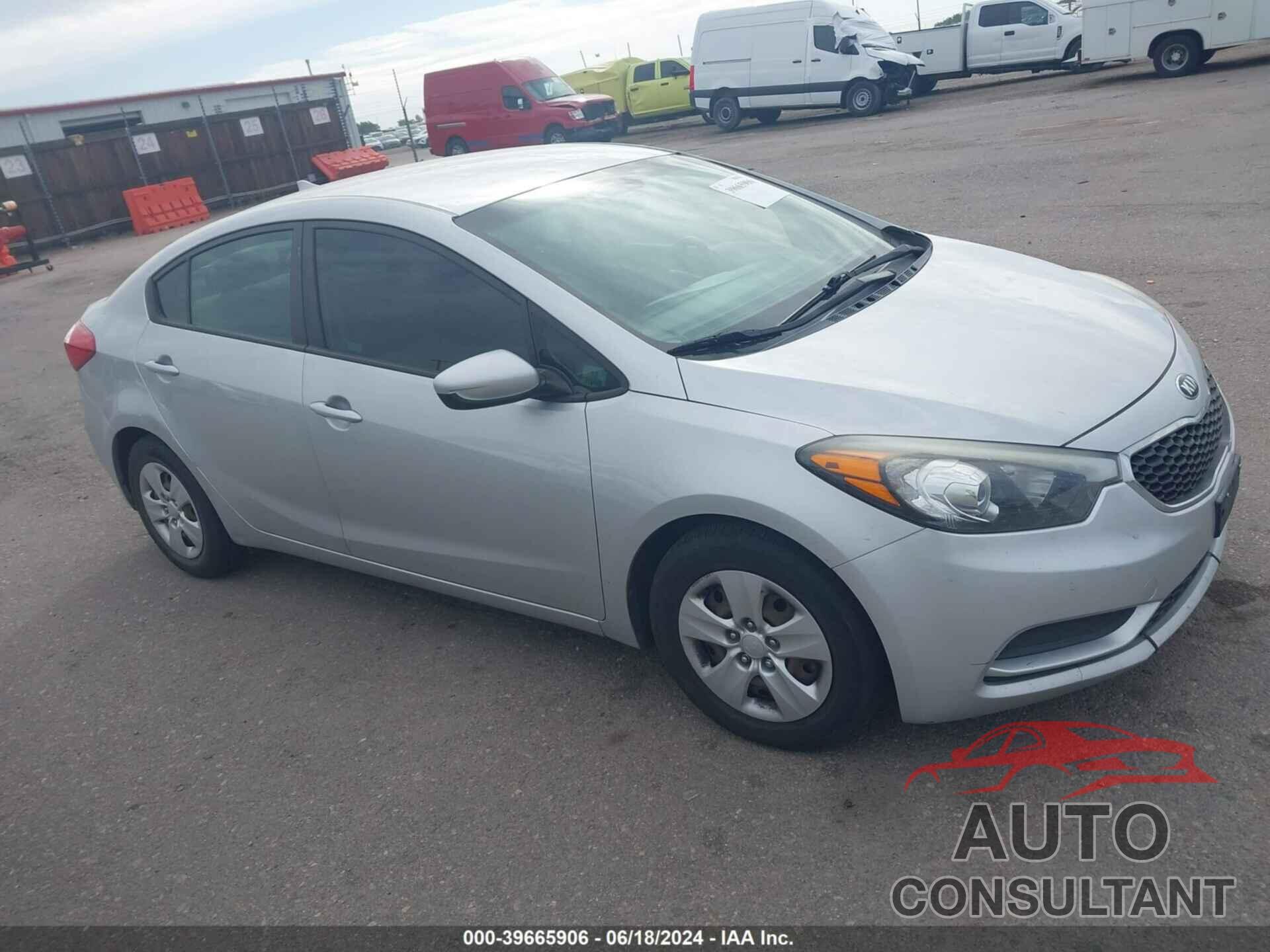 KIA FORTE 2016 - KNAFK4A65G5555244