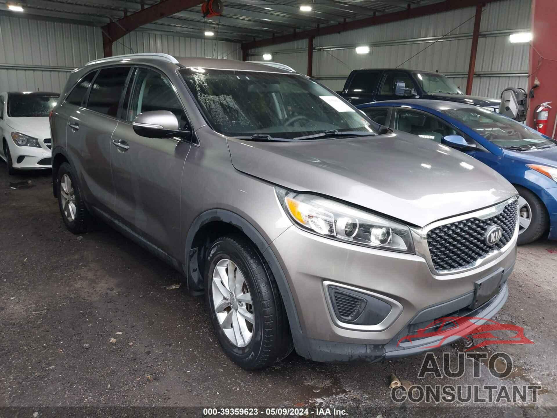 KIA SORENTO 2016 - 5XYPG4A38GG076015