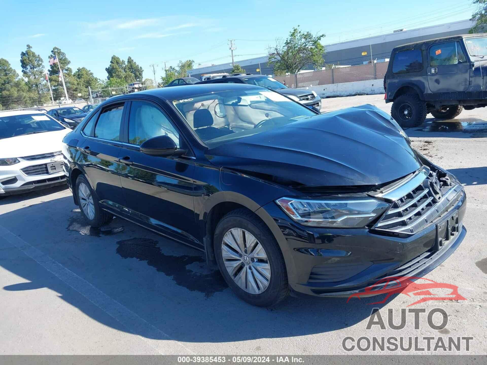 VOLKSWAGEN JETTA 2019 - 3VWC57BU8KM031632