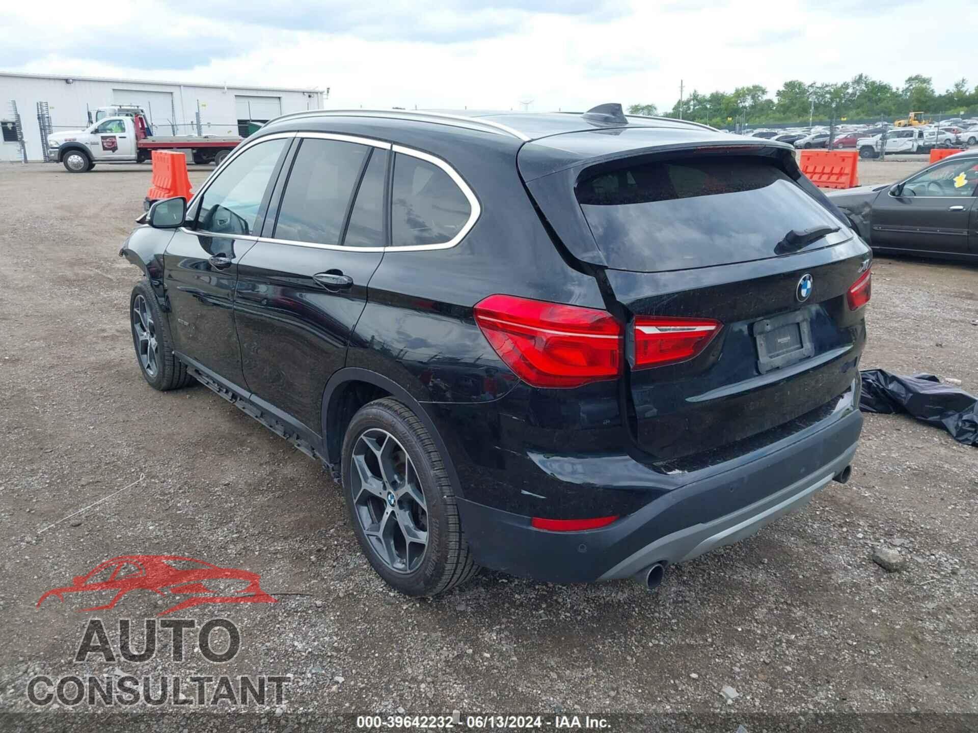 BMW X1 2017 - WBXHT3C33H5F77899