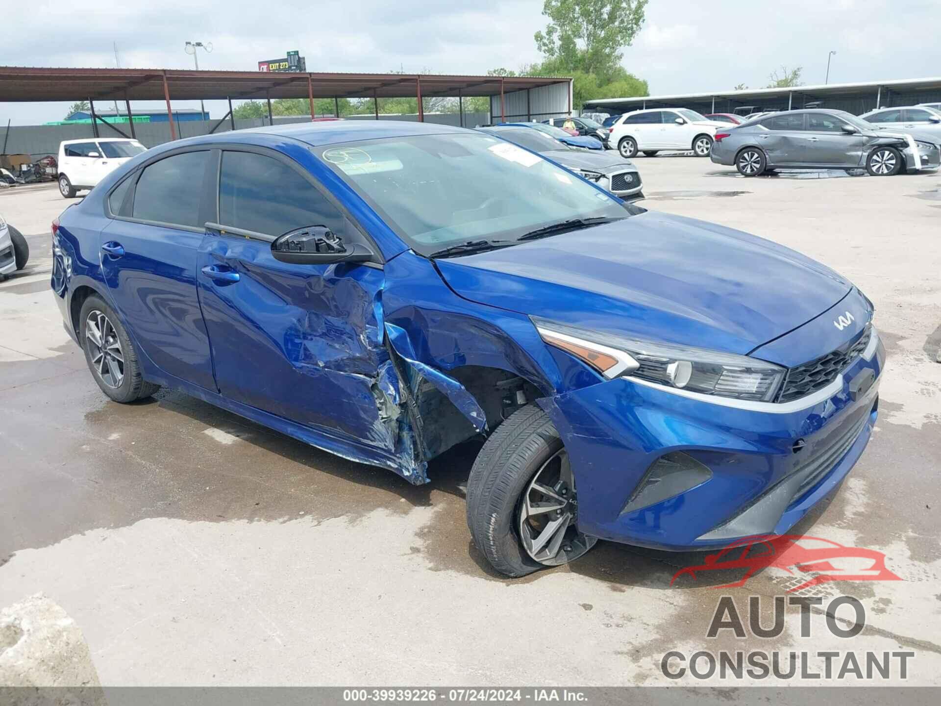 KIA FORTE 2023 - 3KPF24AD9PE651951