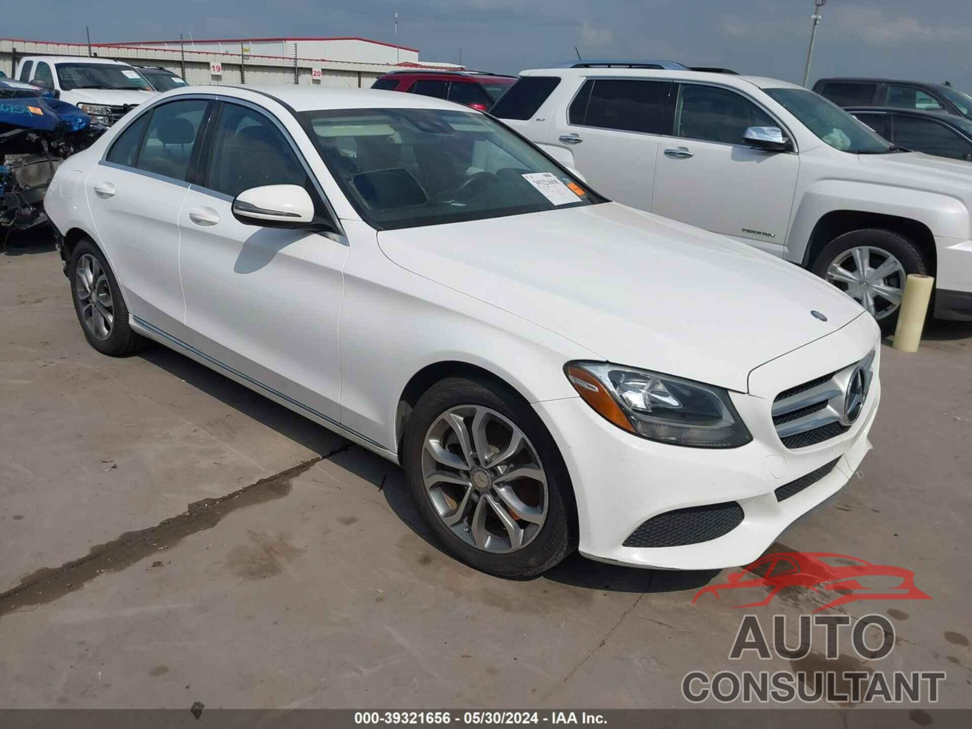 MERCEDES-BENZ C 300 2016 - 55SWF4JBXGU130104