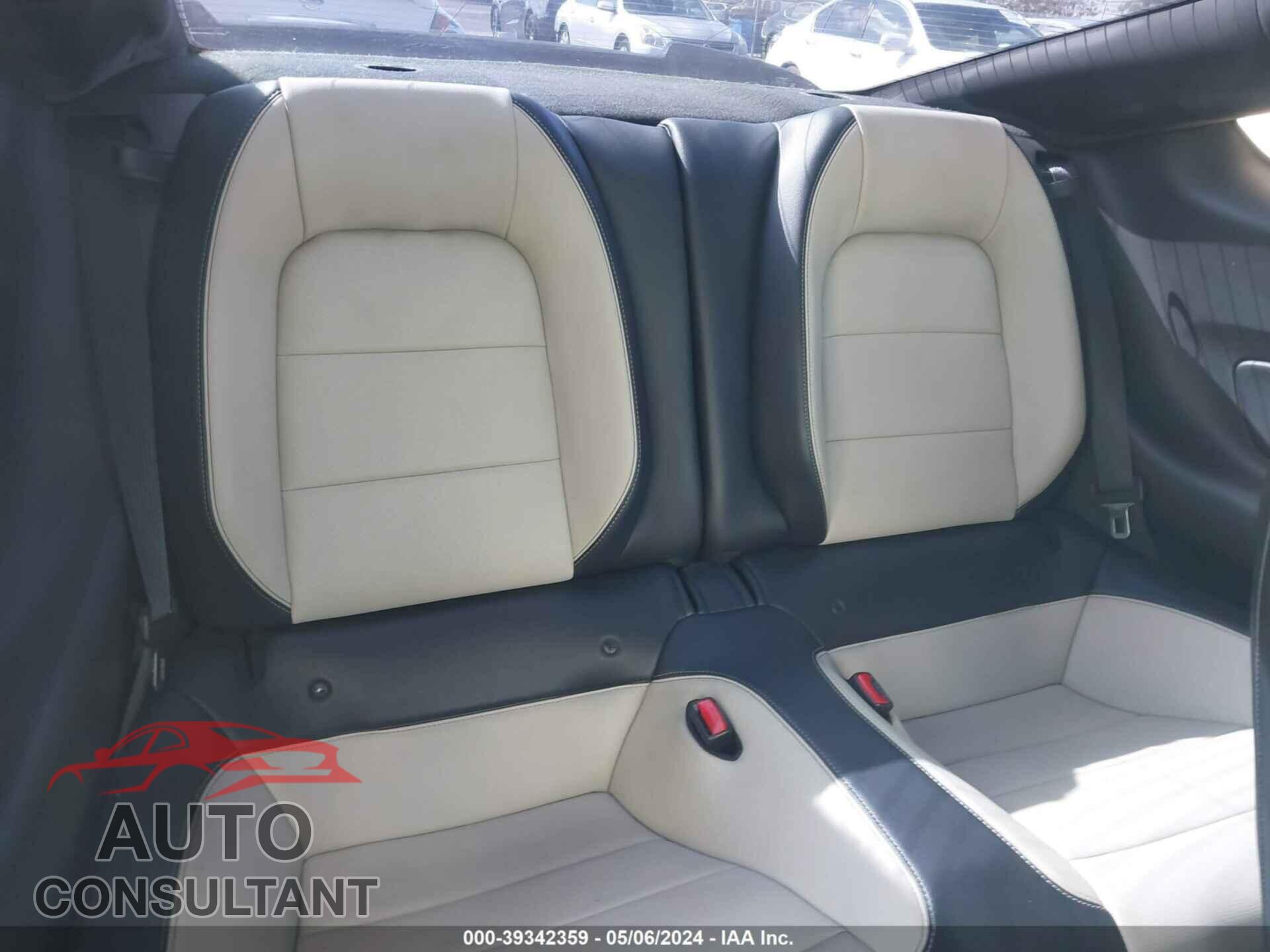 FORD MUSTANG 2017 - 1FA6P8CF8H5247629