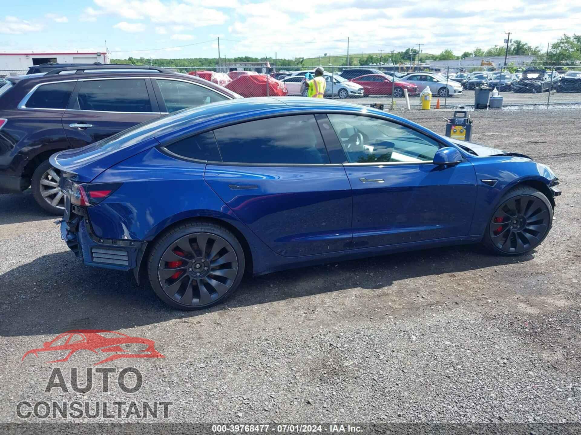TESLA MODEL 3 2022 - 5YJ3E1EC4NF263740