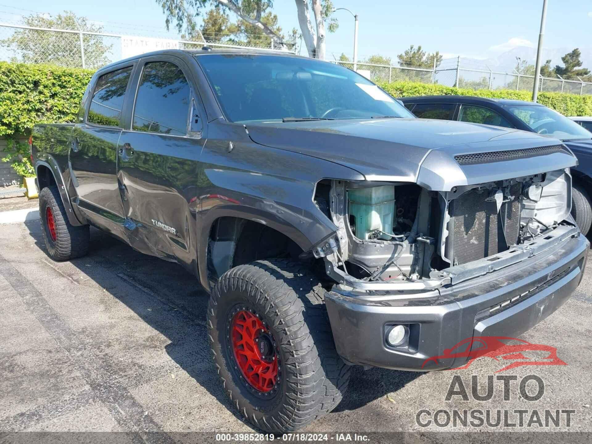 TOYOTA TUNDRA 2017 - 5TFDM5F12HX069505