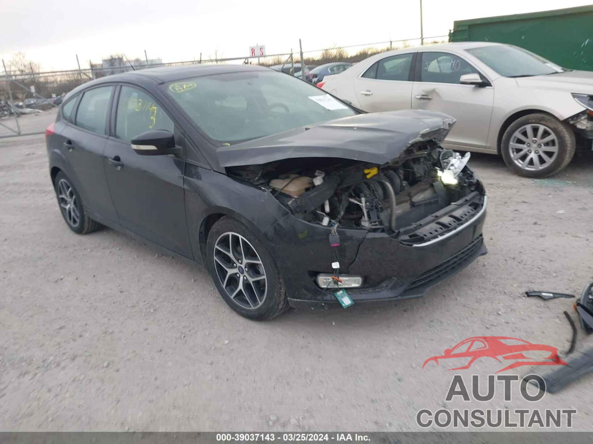 FORD FOCUS 2018 - 1FADP3M26JL285738