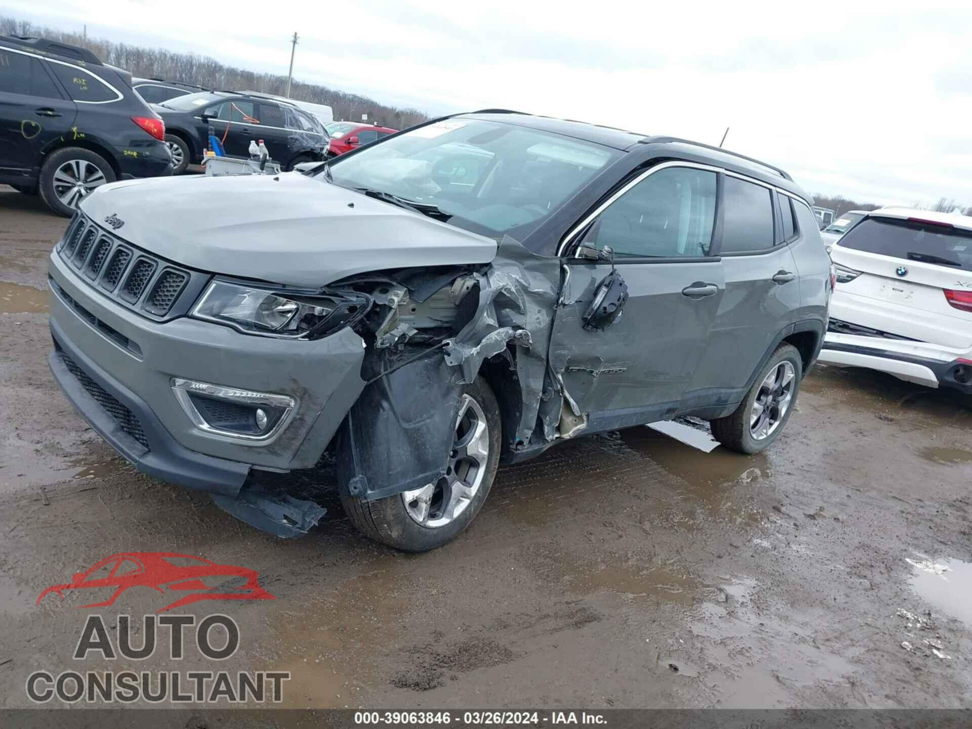 JEEP COMPASS 2019 - 3C4NJDCB3KT827004