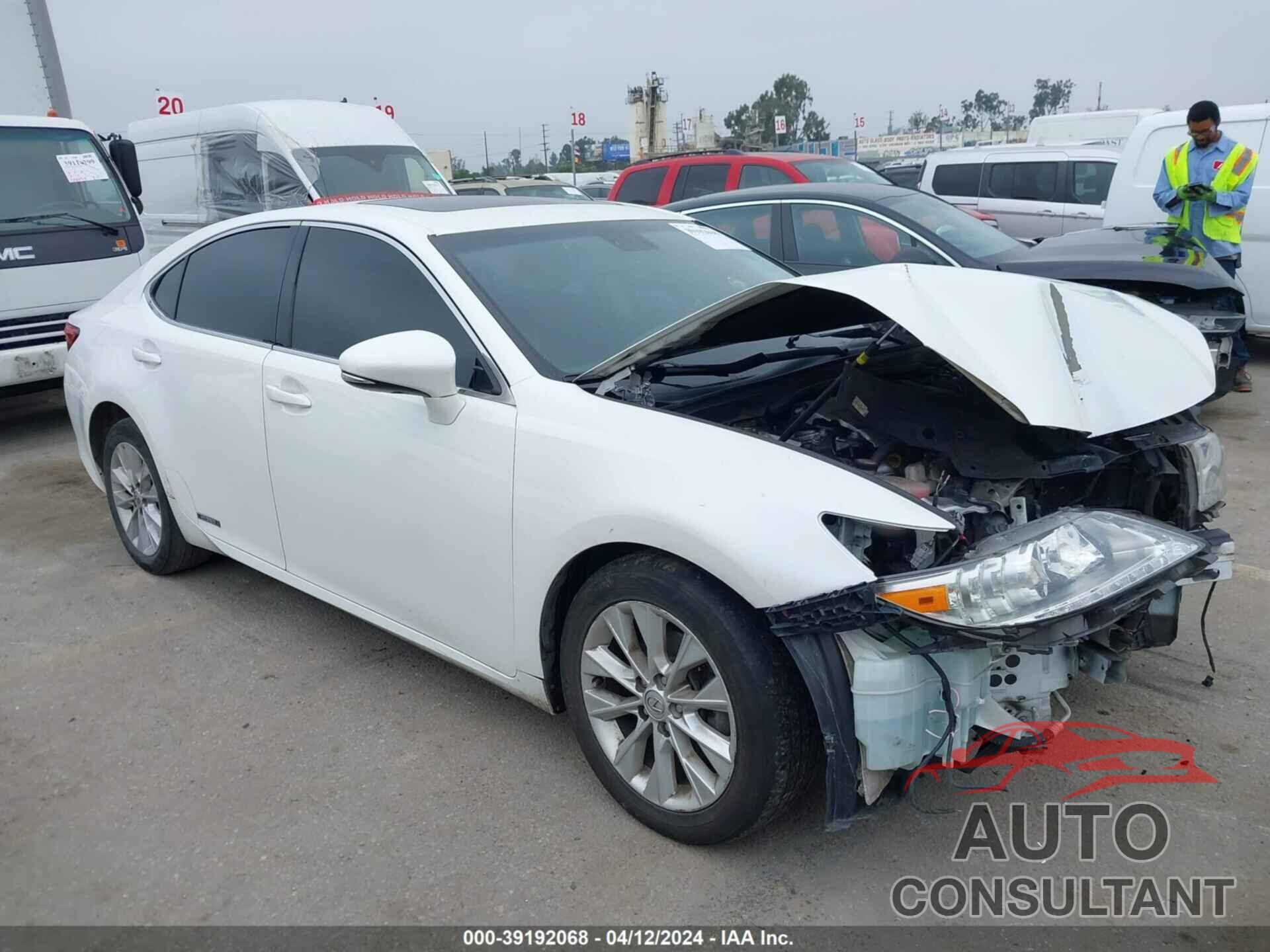 LEXUS ES 2015 - JTHBW1GG2F2099741