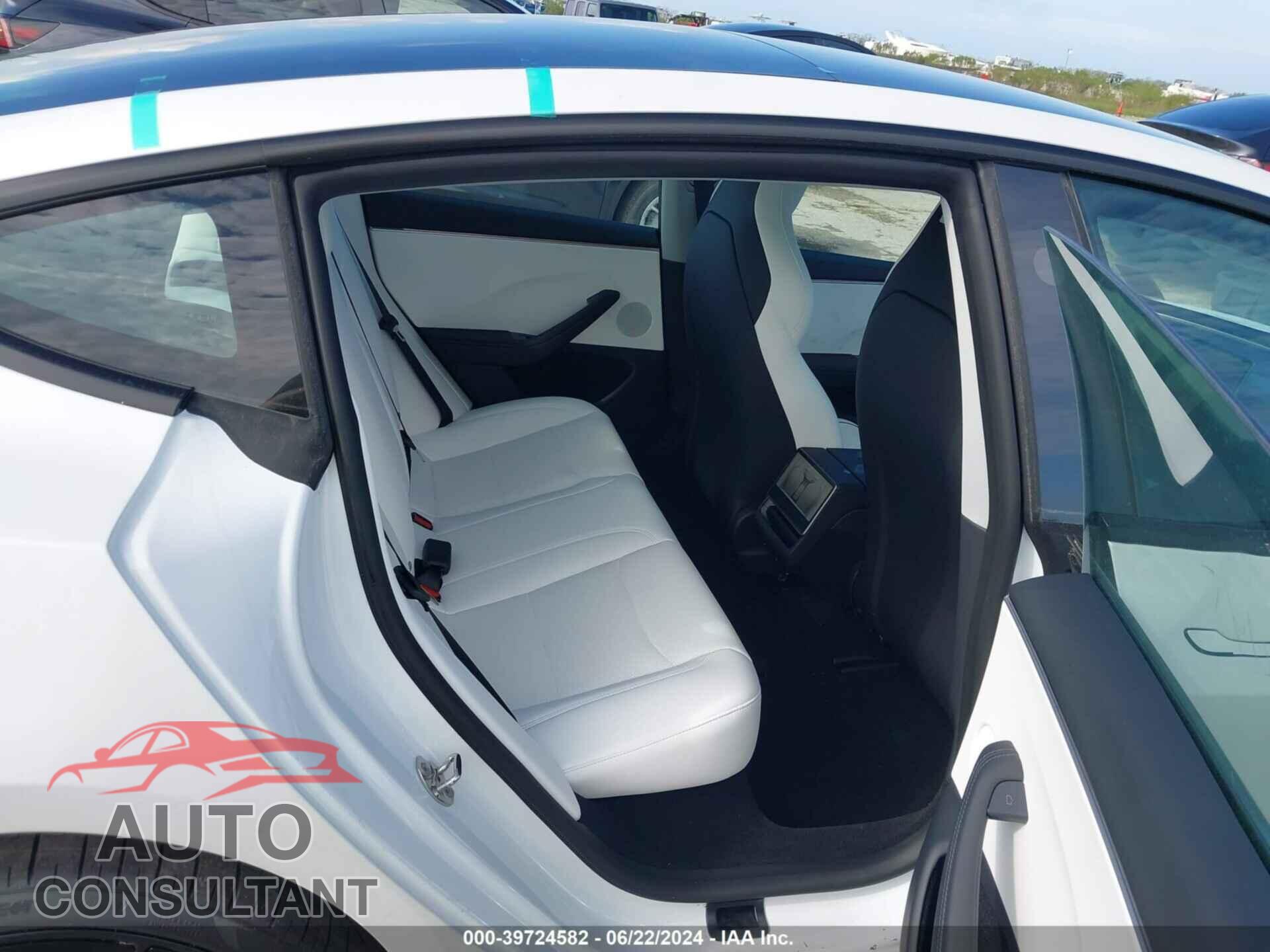 TESLA MODEL 3 2024 - 5YJ3E1ET7RF790502