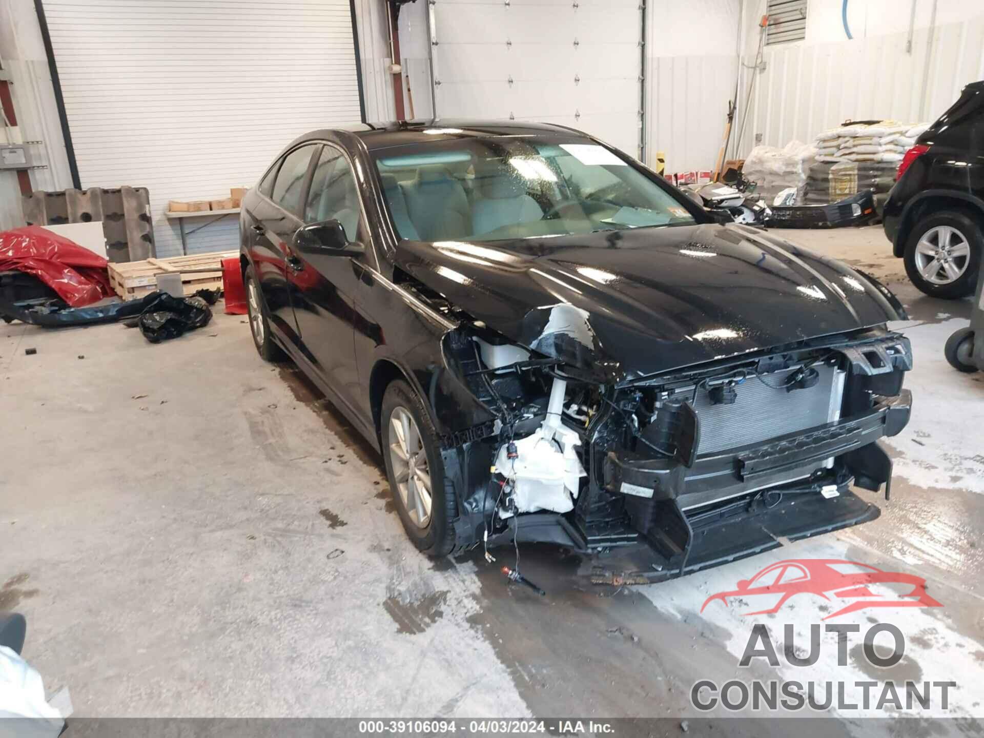 HYUNDAI SONATA 2018 - 5NPE24AF0JH639851