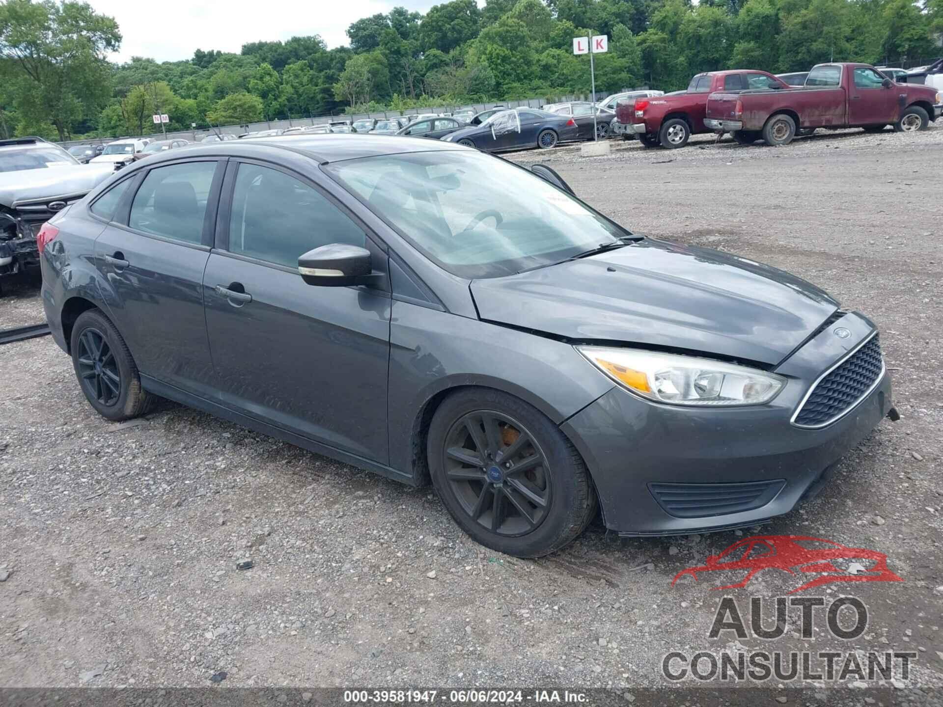 FORD FOCUS 2017 - 1FADP3F25HL228860