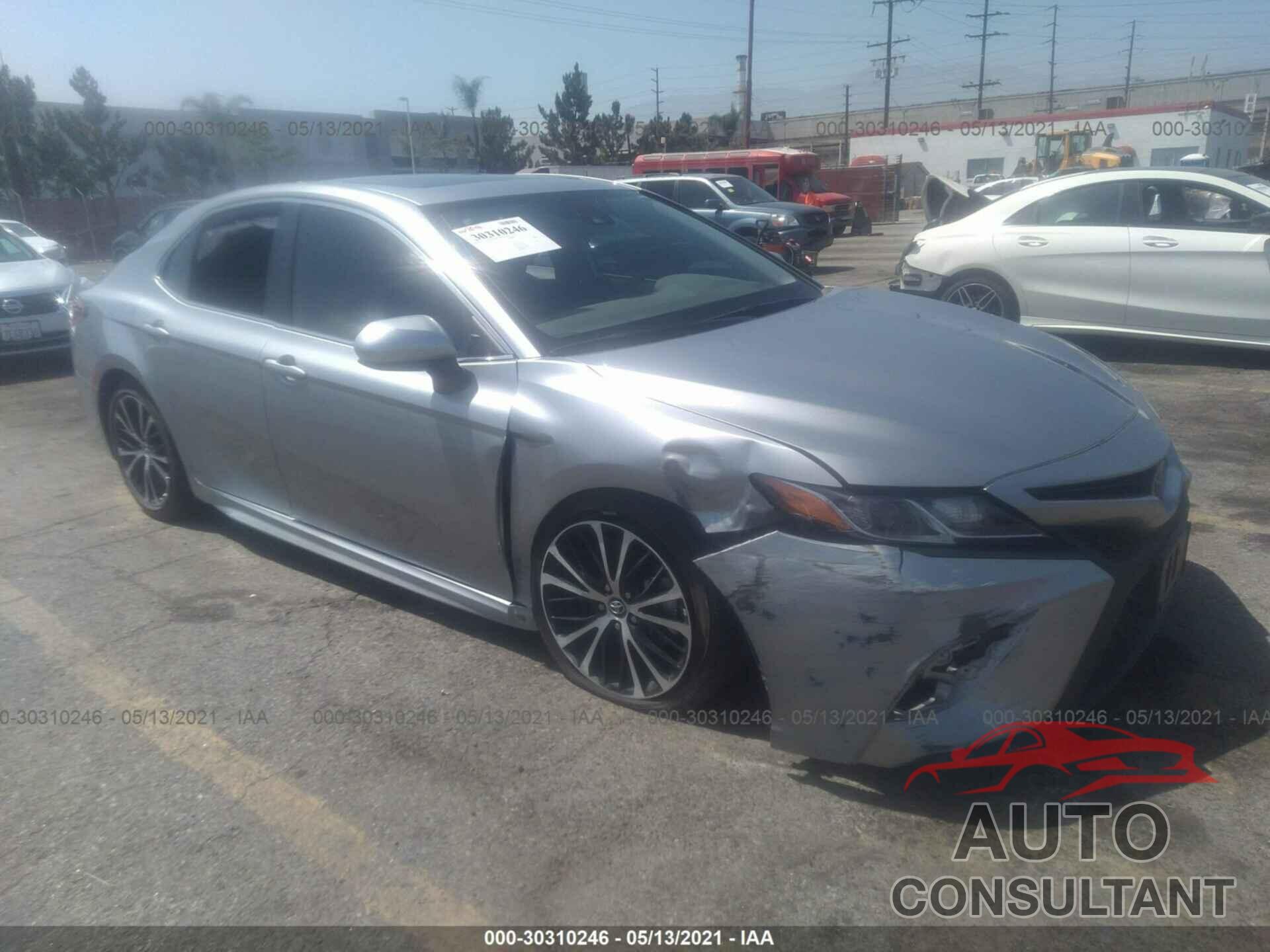 TOYOTA CAMRY 2019 - 4T1B11HK6KU801430