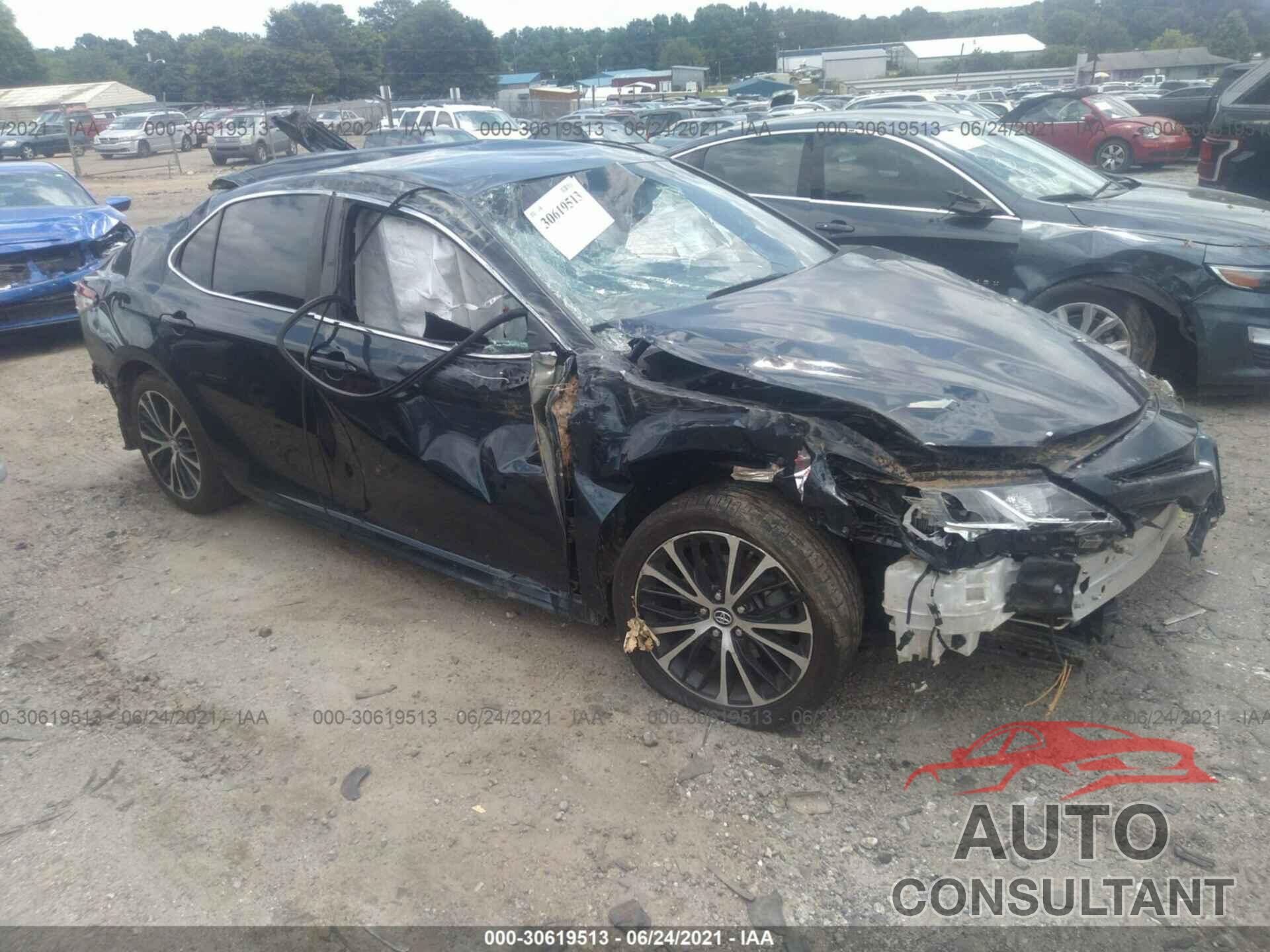 TOYOTA CAMRY 2019 - 4T1B11HK6KU710660
