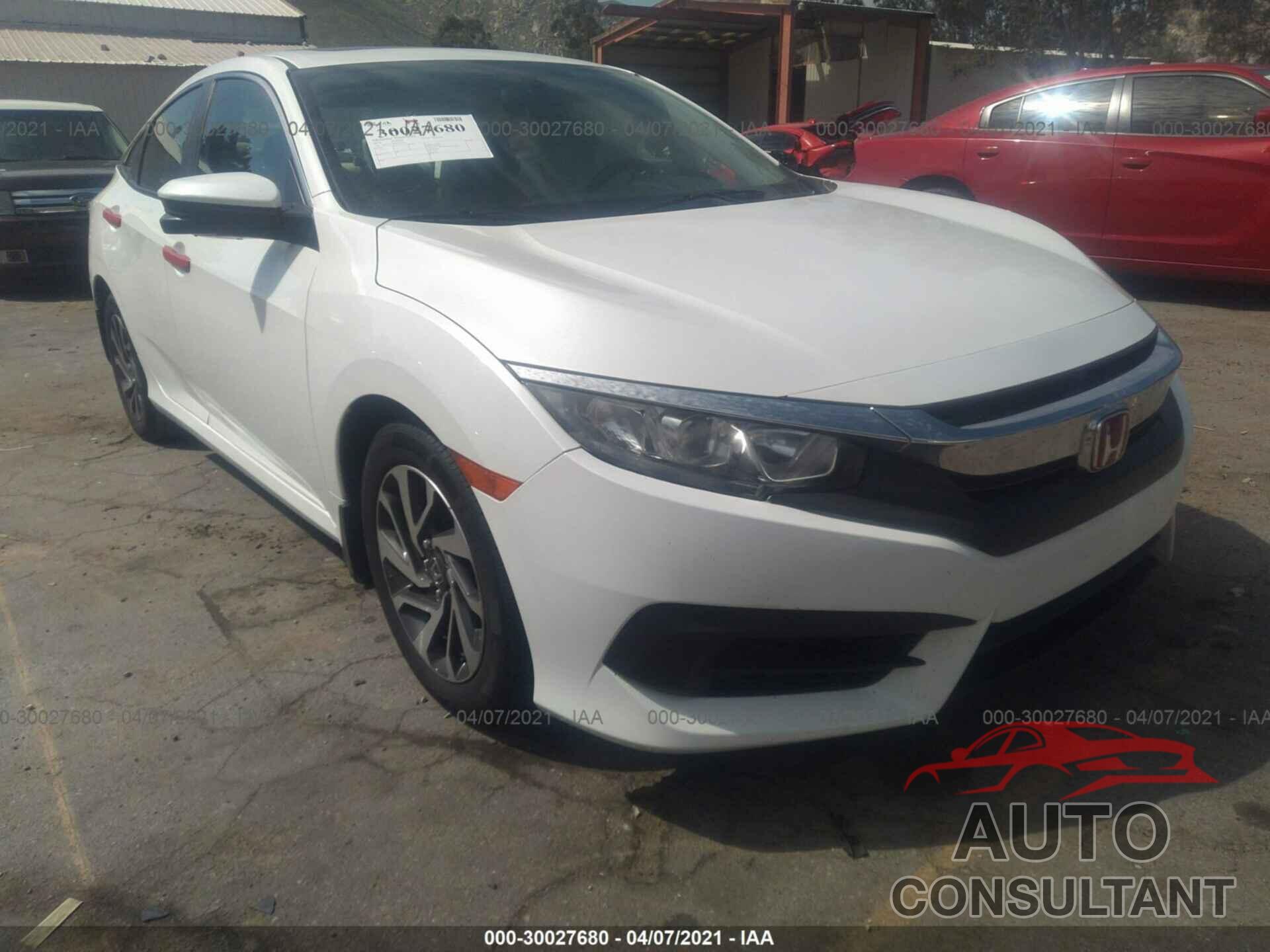 HONDA CIVIC SEDAN 2016 - 19XFC2F70GE218703