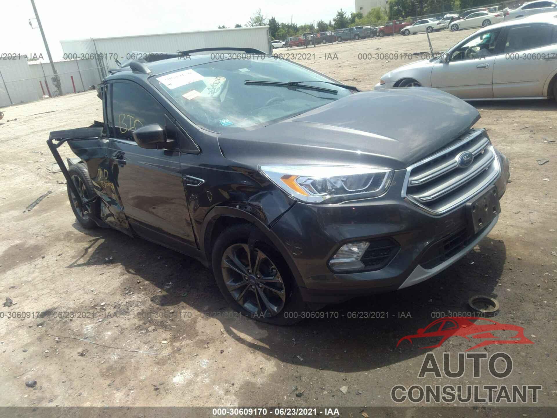 FORD ESCAPE 2017 - 1FMCU0GD2HUE50128