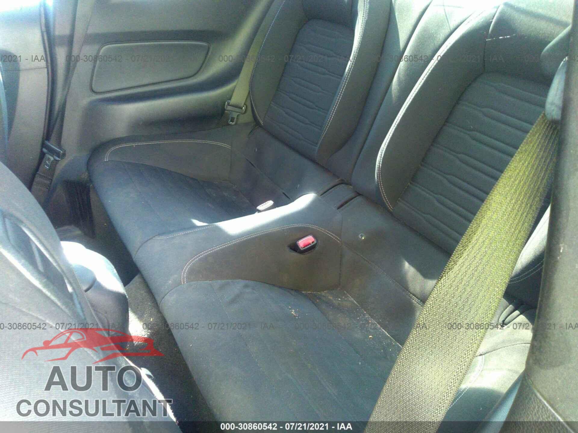 FORD MUSTANG 2017 - 1FA6P8CF2H5228168