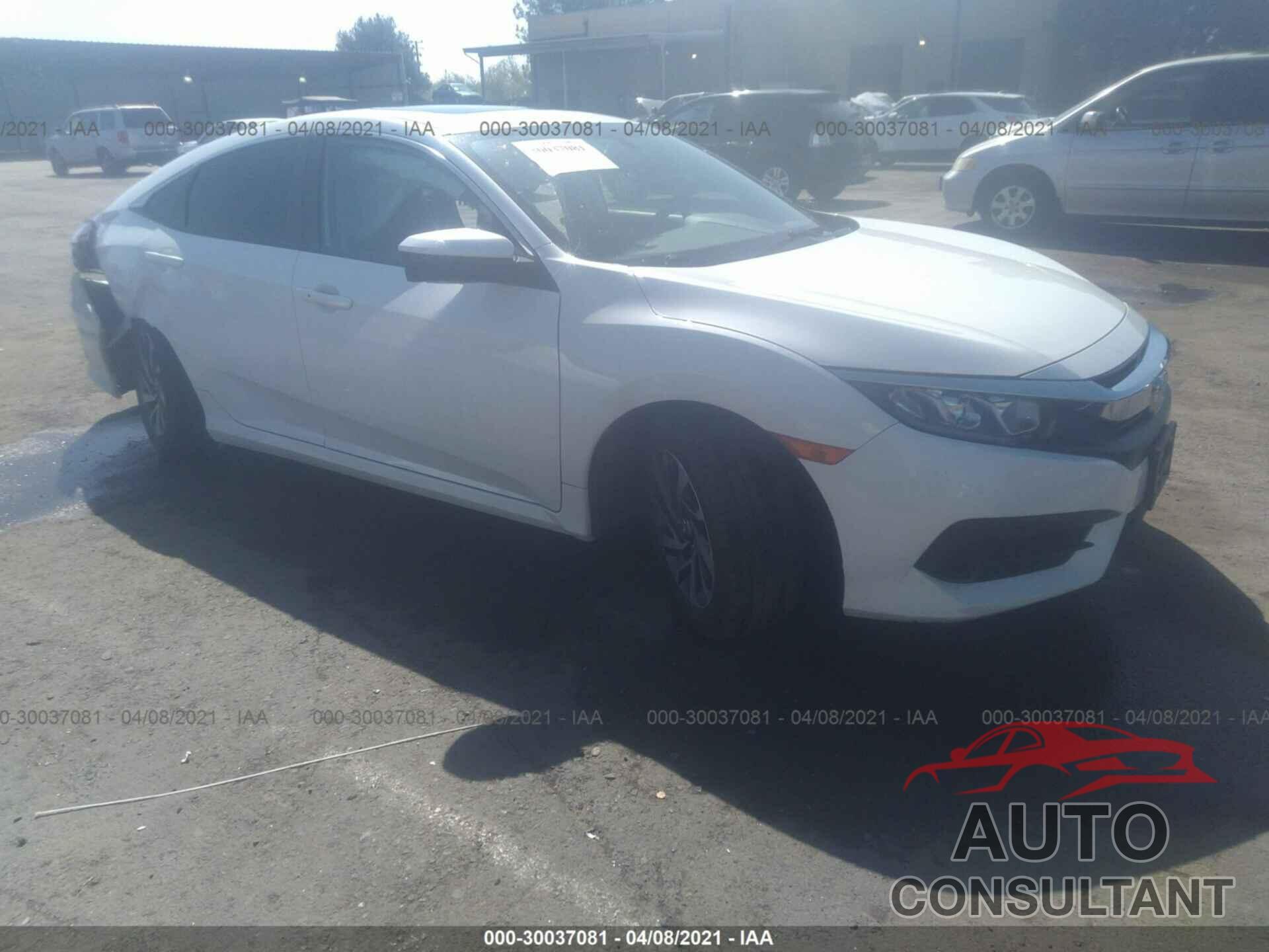 HONDA CIVIC SEDAN 2018 - 2HGFC2F75JH542114