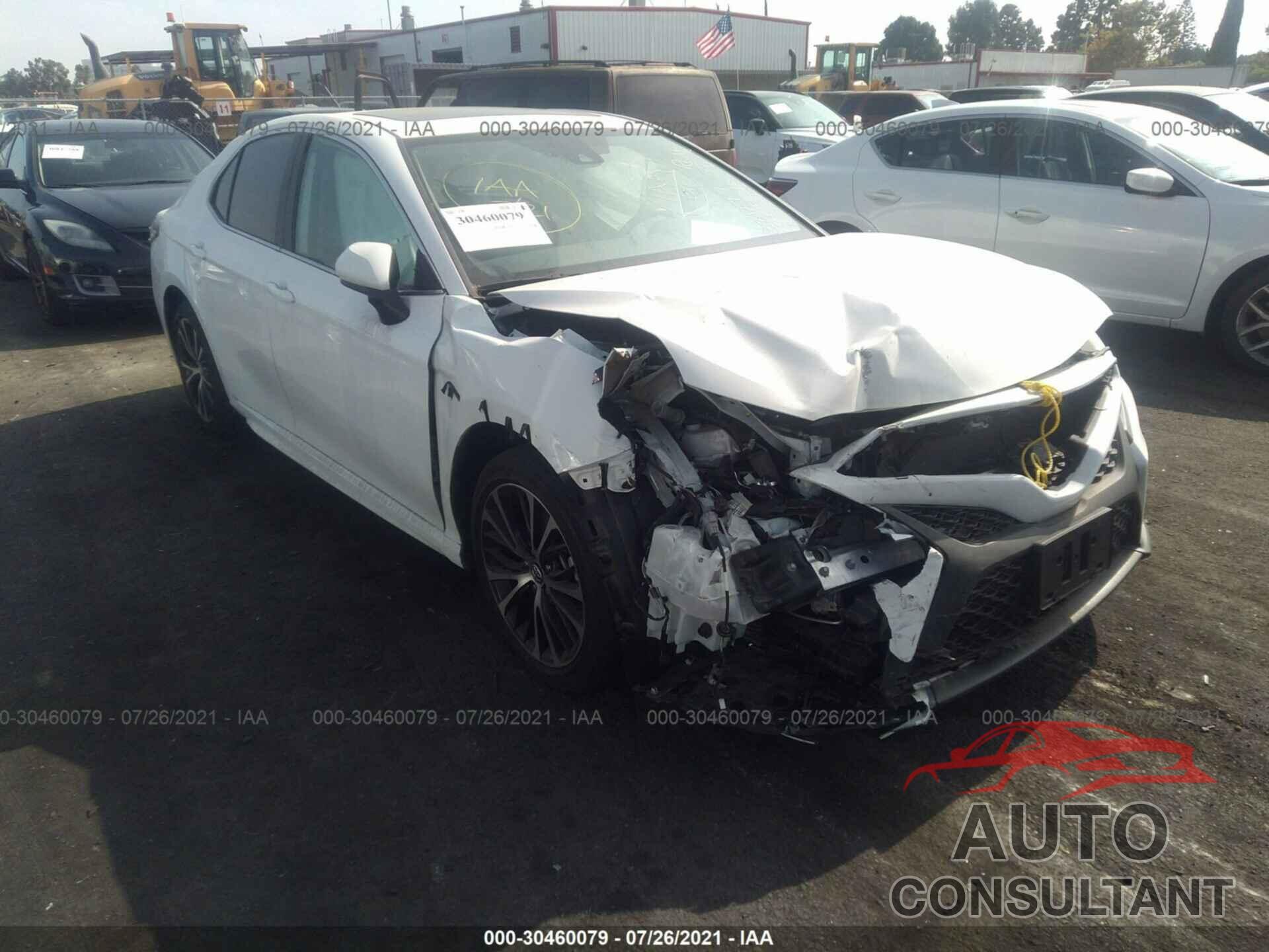 TOYOTA CAMRY 2020 - 4T1G11AK4LU881277