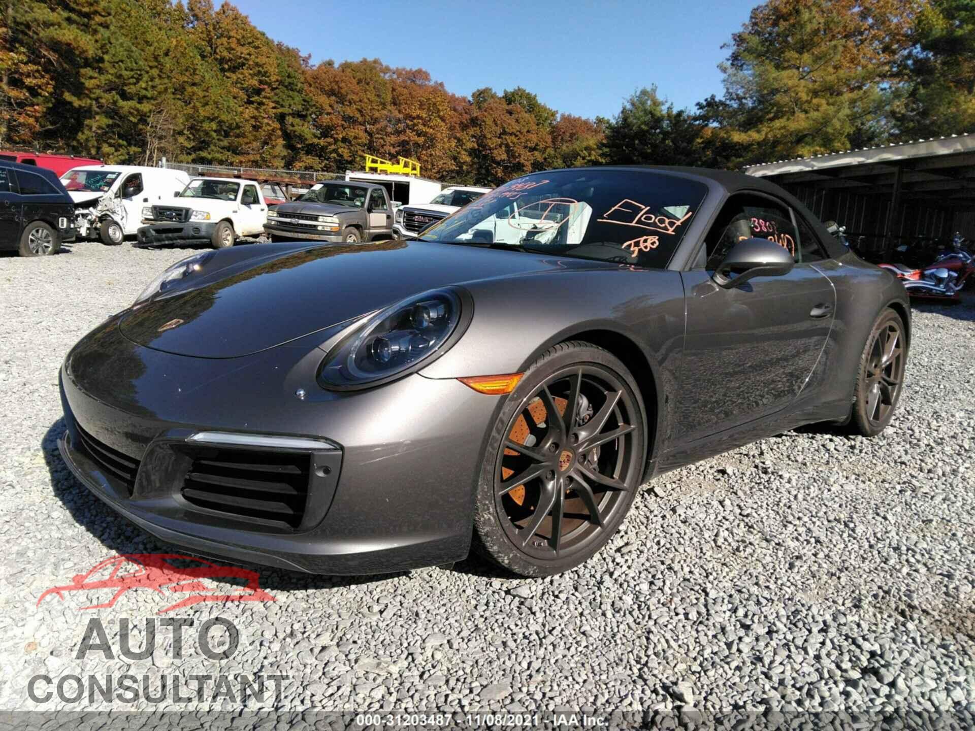 PORSCHE 911 2017 - WP0CA2A97HS141795