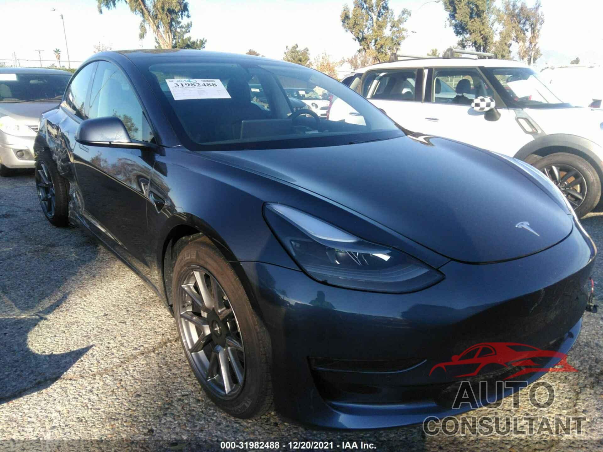 TESLA MODEL 3 2021 - 5YJ3E1EA5MF940128