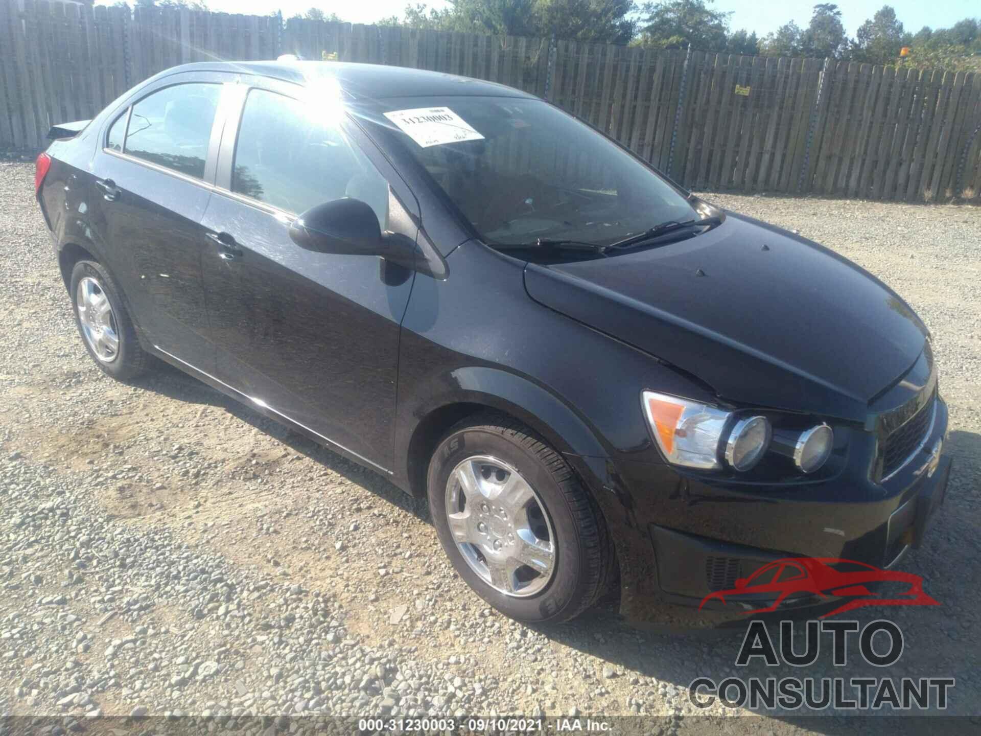 CHEVROLET SONIC 2016 - 1G1JA5SH2G4162550