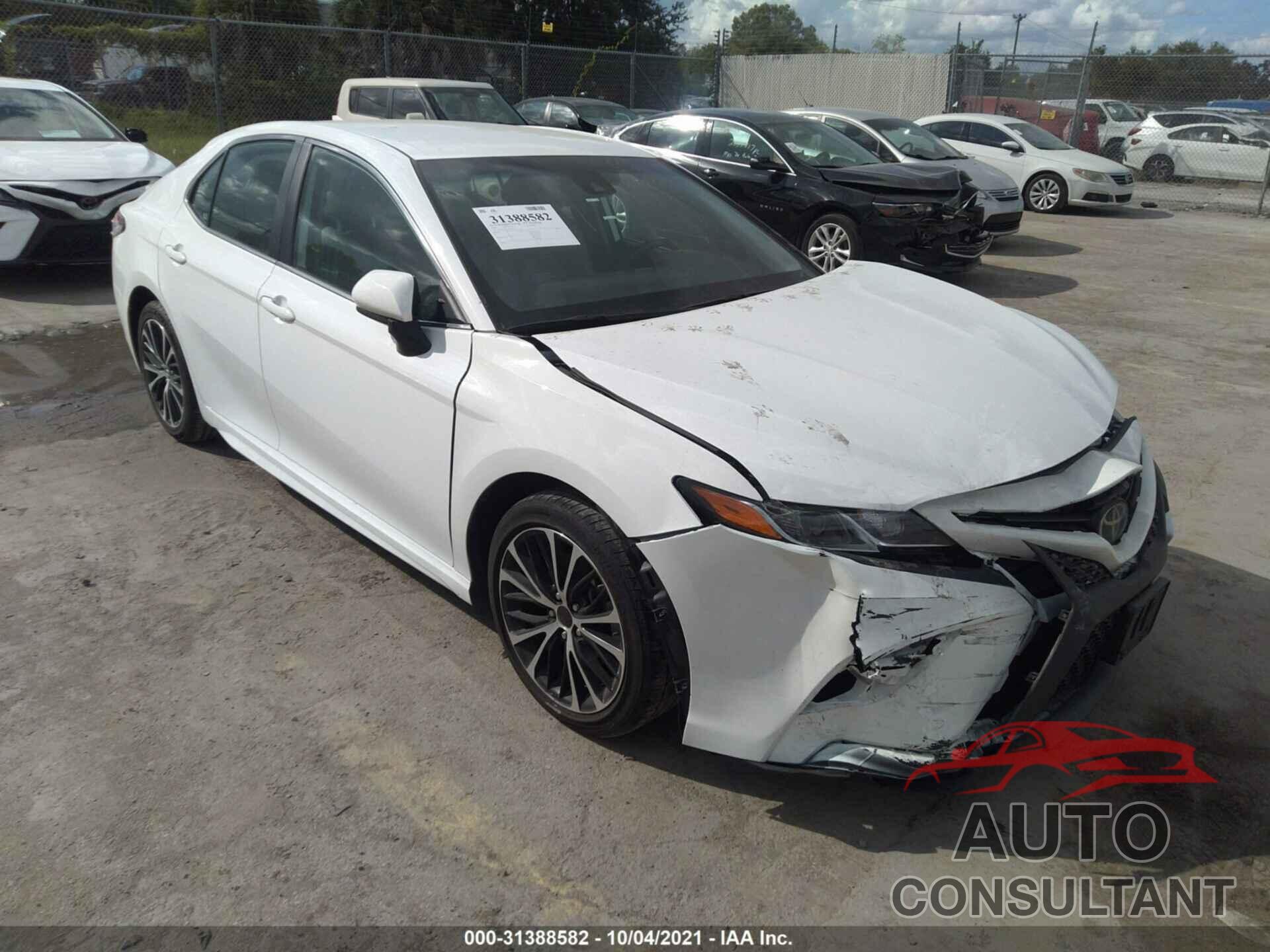 TOYOTA CAMRY 2020 - 4T1G11AKXLU344414