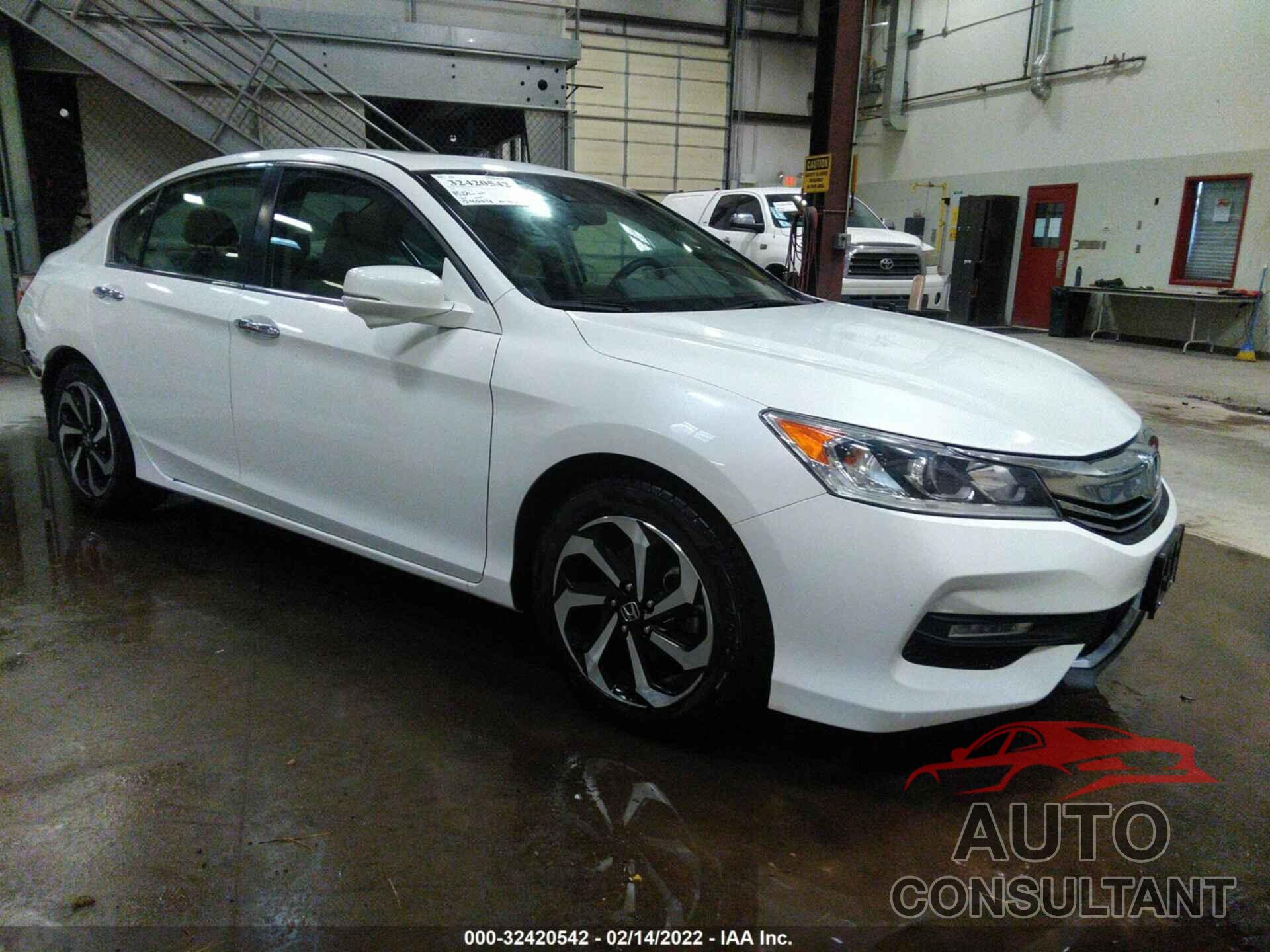 HONDA ACCORD SEDAN 2017 - 1HGCR2F06HA045344