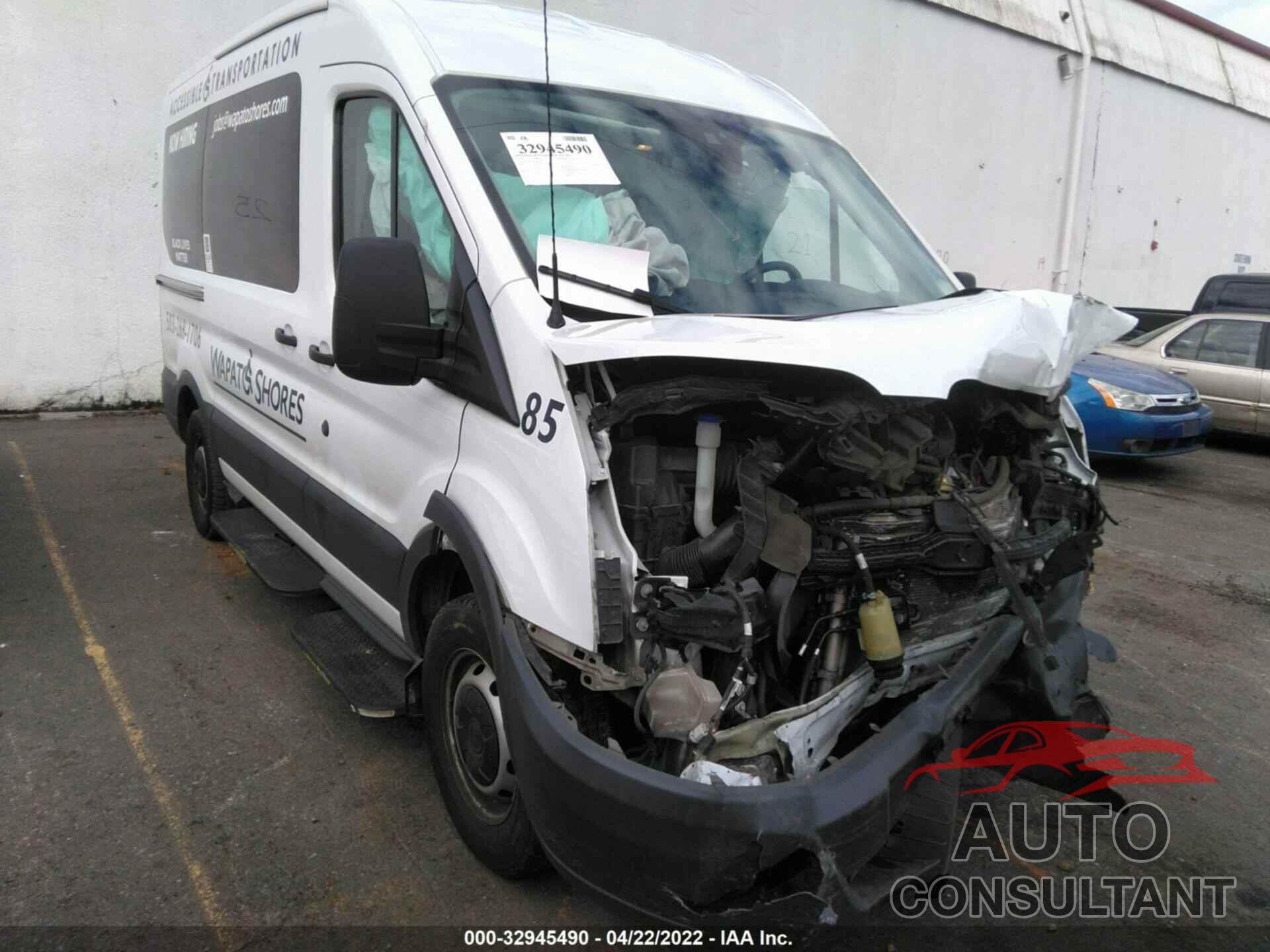 FORD TRANSIT VAN 2018 - 1FTYR1CM1JKA17215