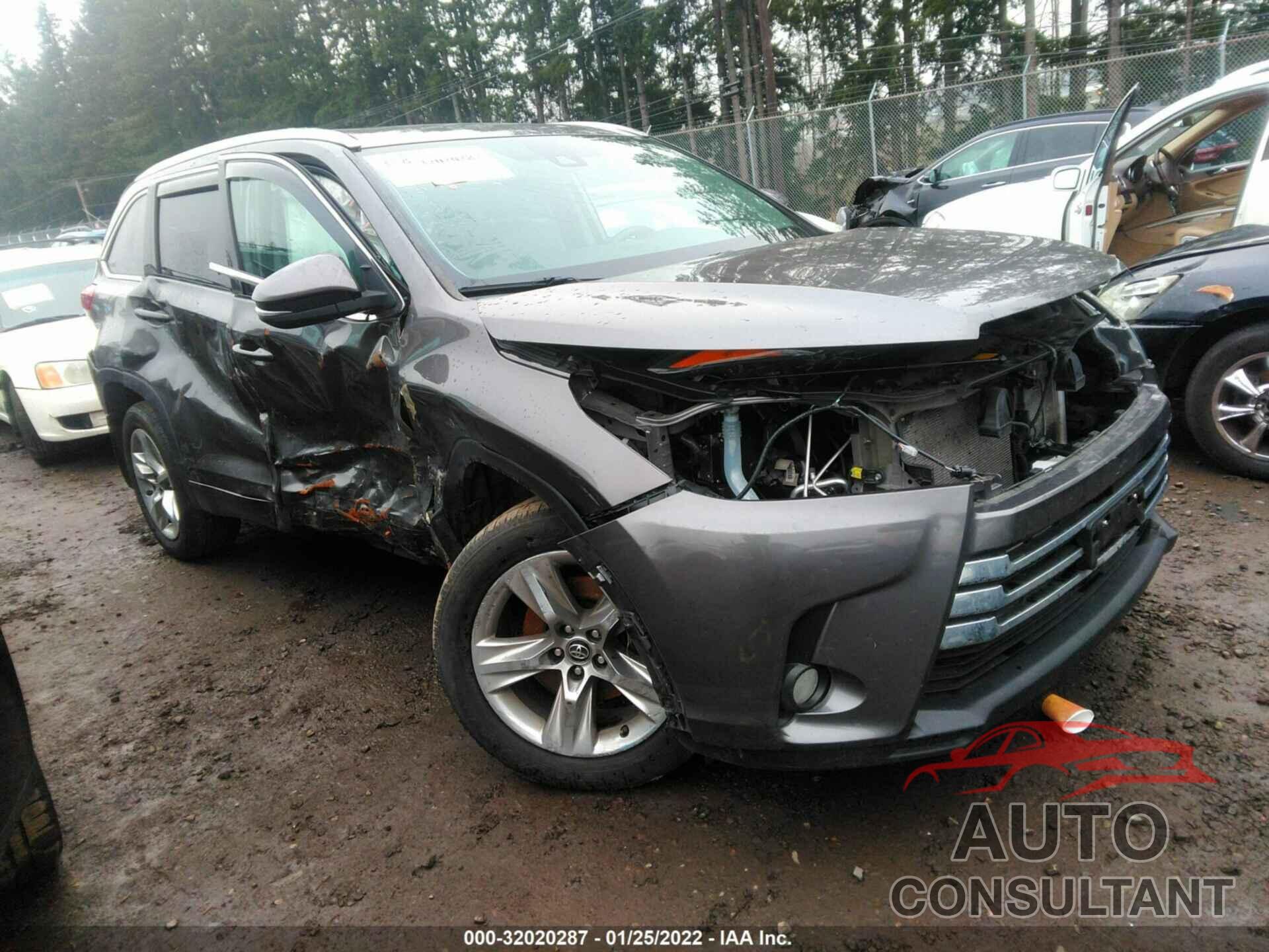 TOYOTA HIGHLANDER 2018 - 5TDDZRFH4JS854075