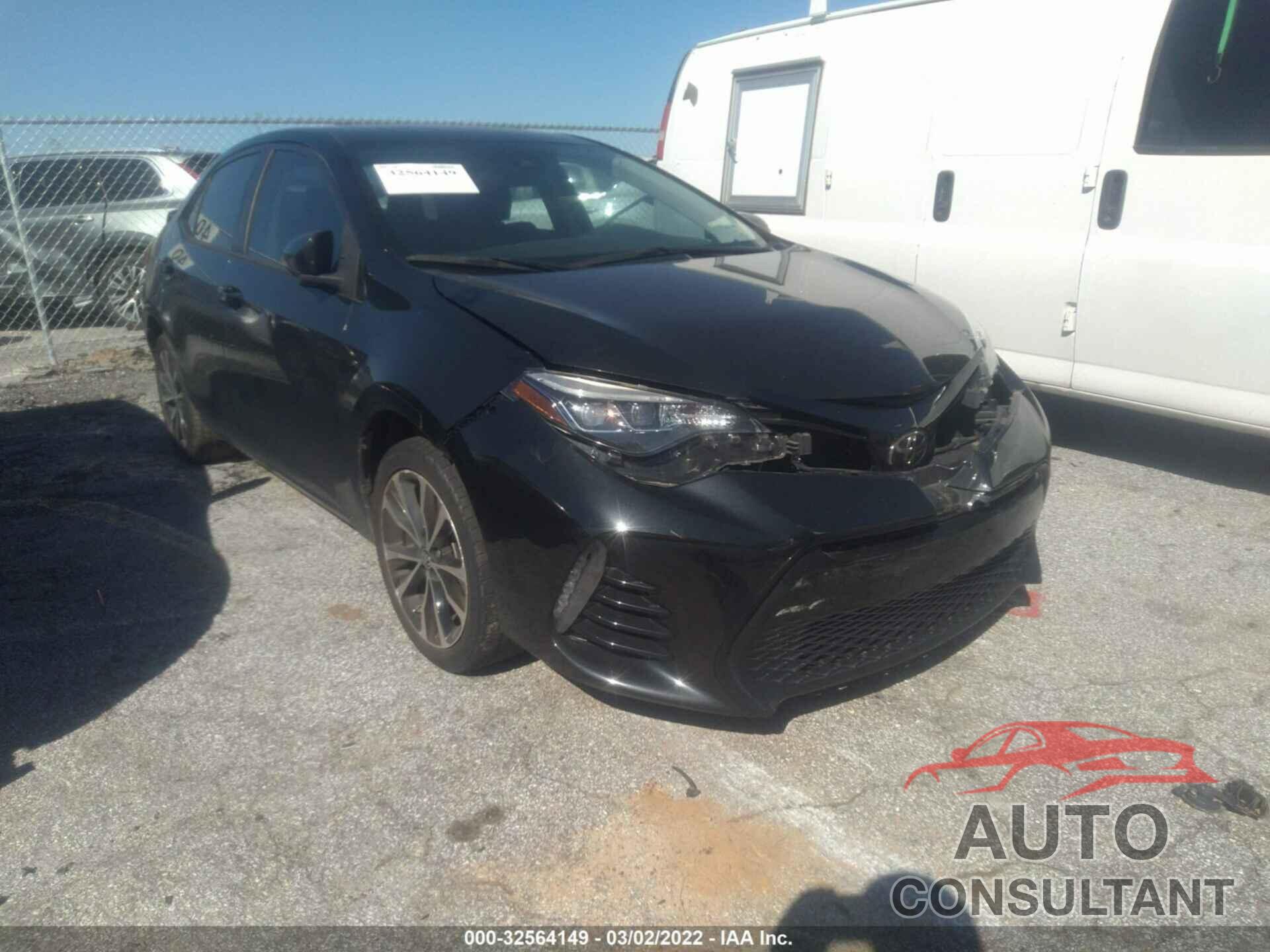 TOYOTA COROLLA 2018 - 5YFBURHE5JP811236