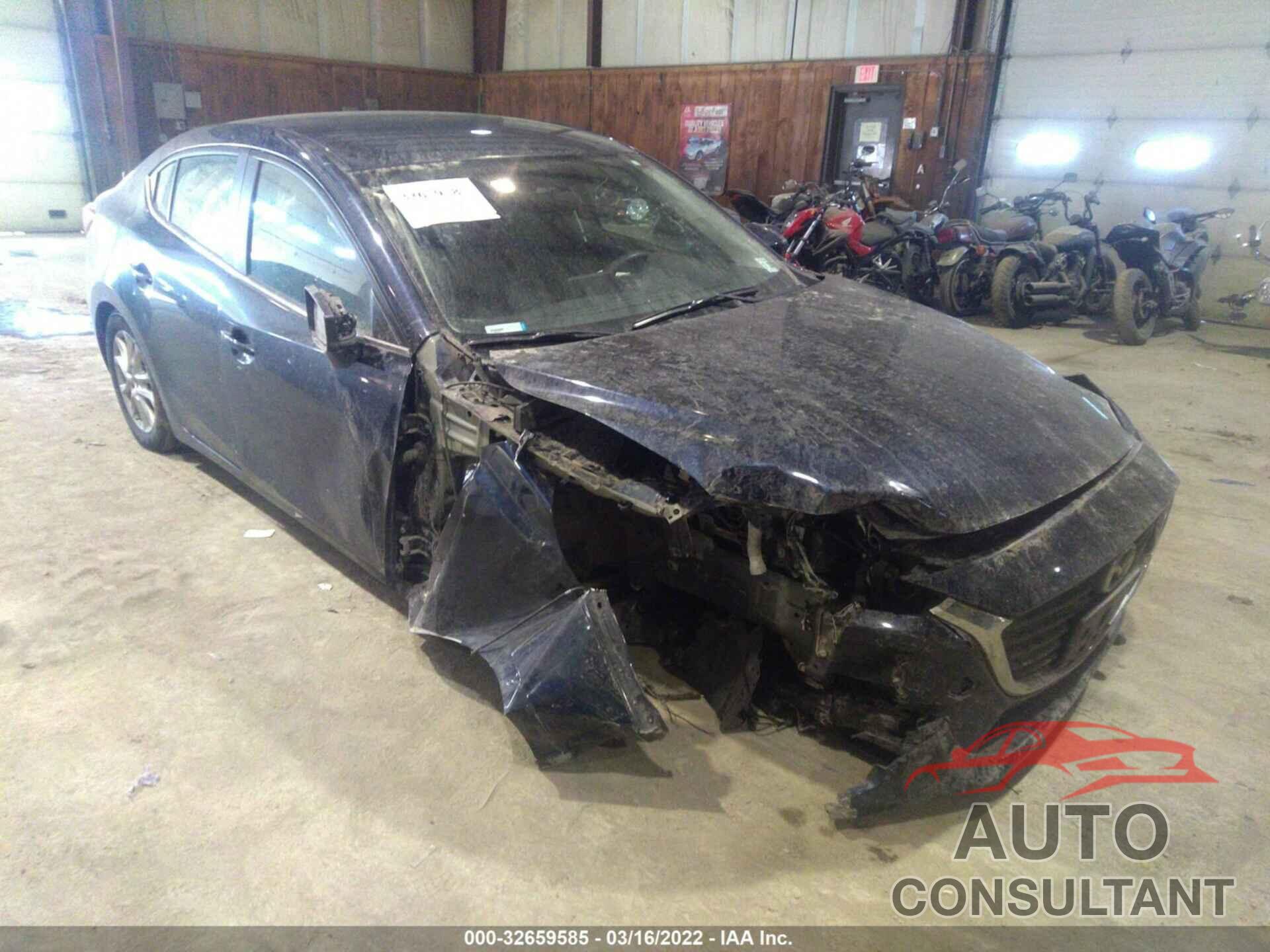 MAZDA MAZDA3 4-DOOR 2017 - 3MZBN1U70HM154172