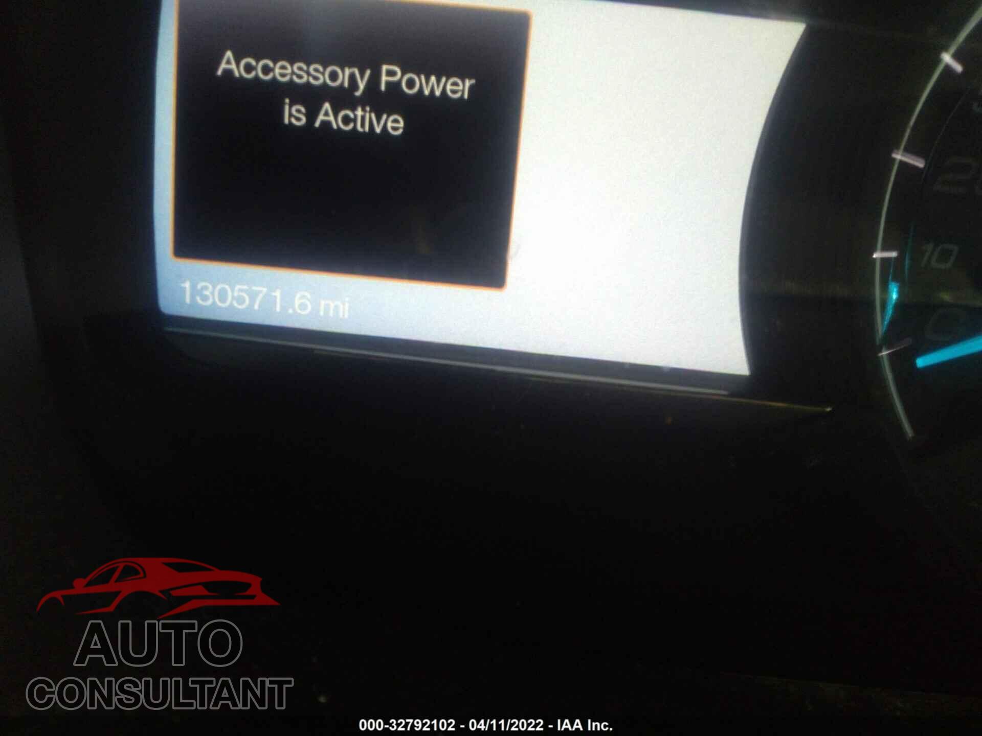 FORD TAURUS 2017 - 1FAHP2E8XHG130286