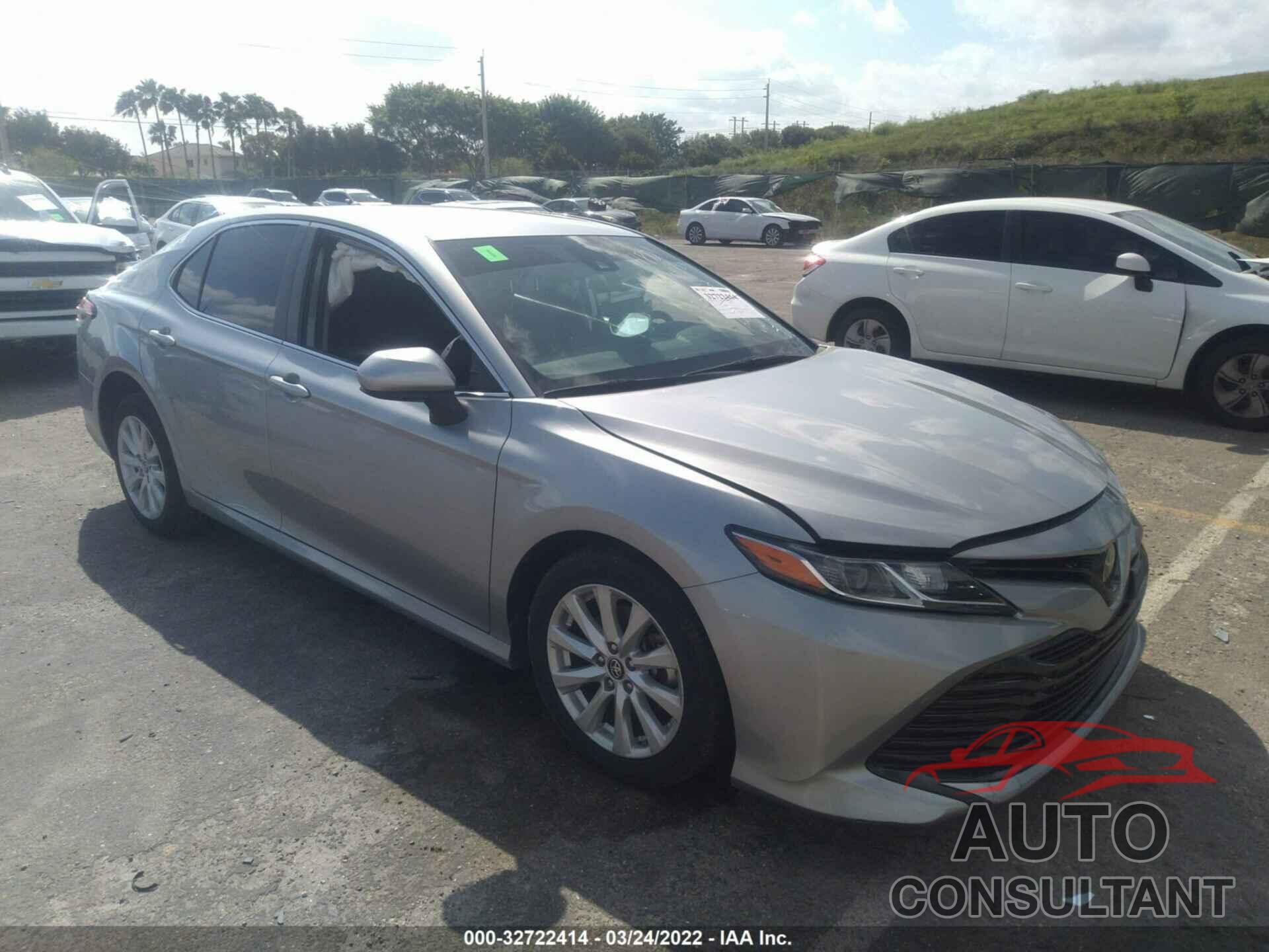 TOYOTA CAMRY 2019 - 4T1B11HK5KU236927