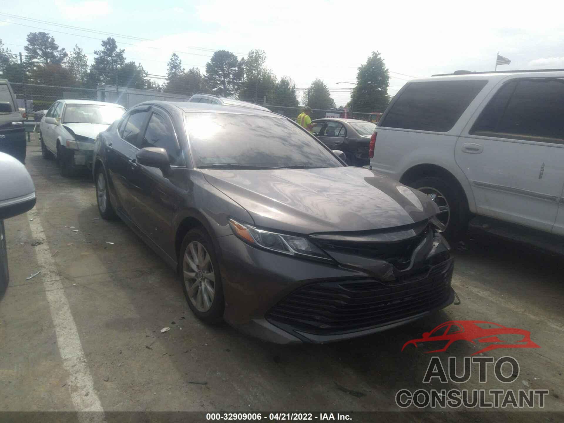 TOYOTA CAMRY 2020 - 4T1C11AK0LU921725