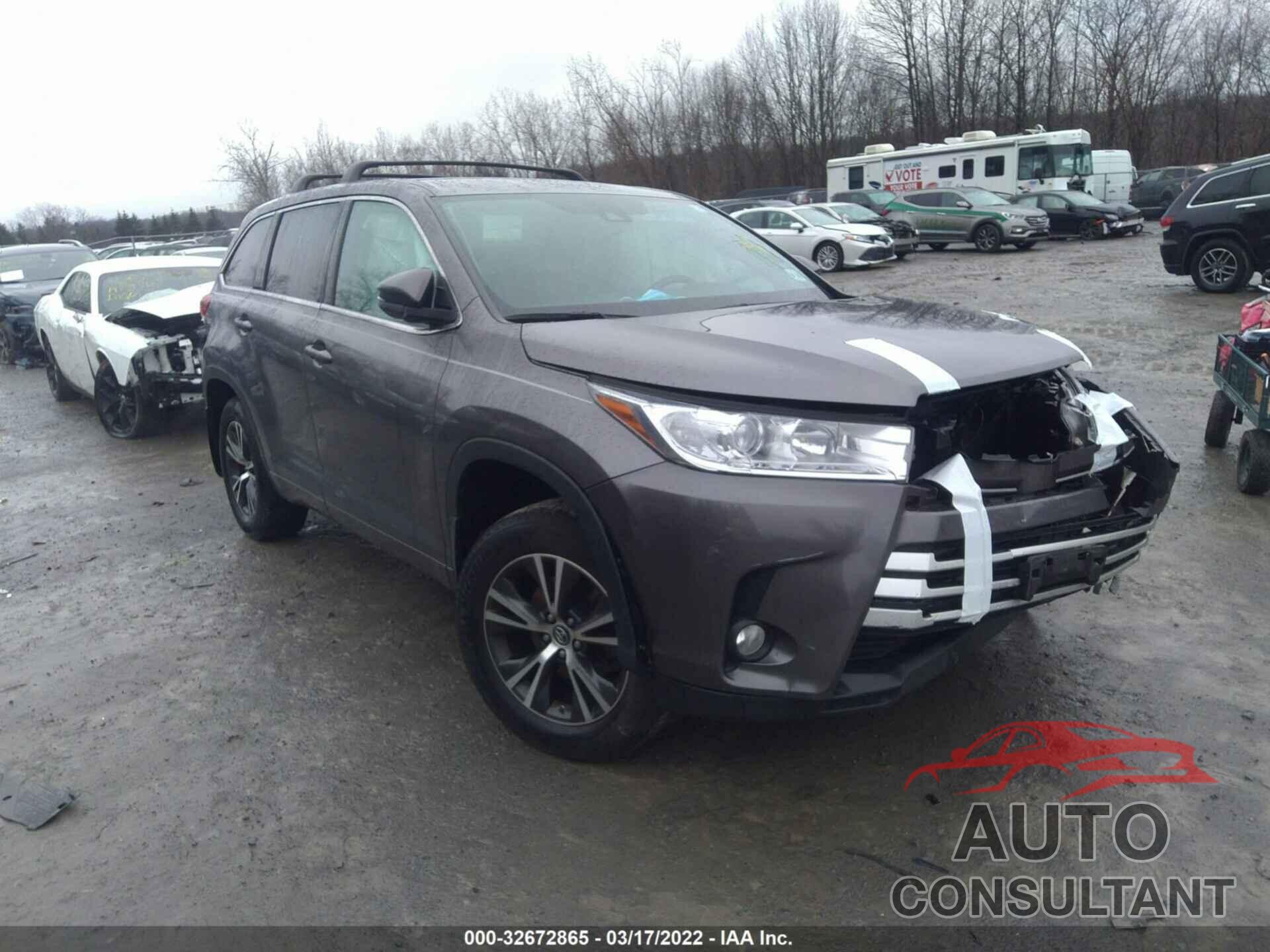 TOYOTA HIGHLANDER 2017 - 5TDBZRFH3HS453652