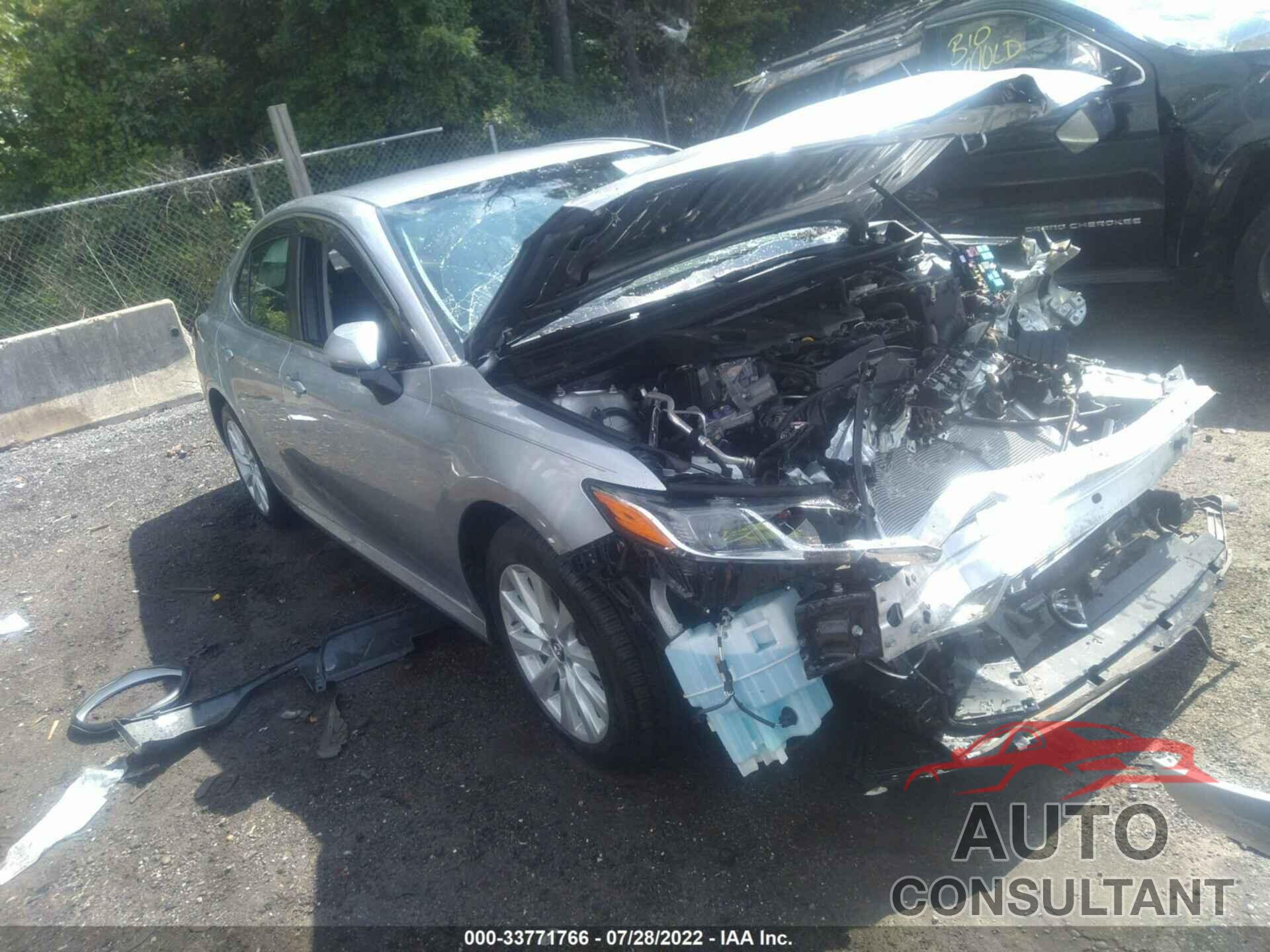 TOYOTA CAMRY 2018 - 4T1B11HKXJU667813
