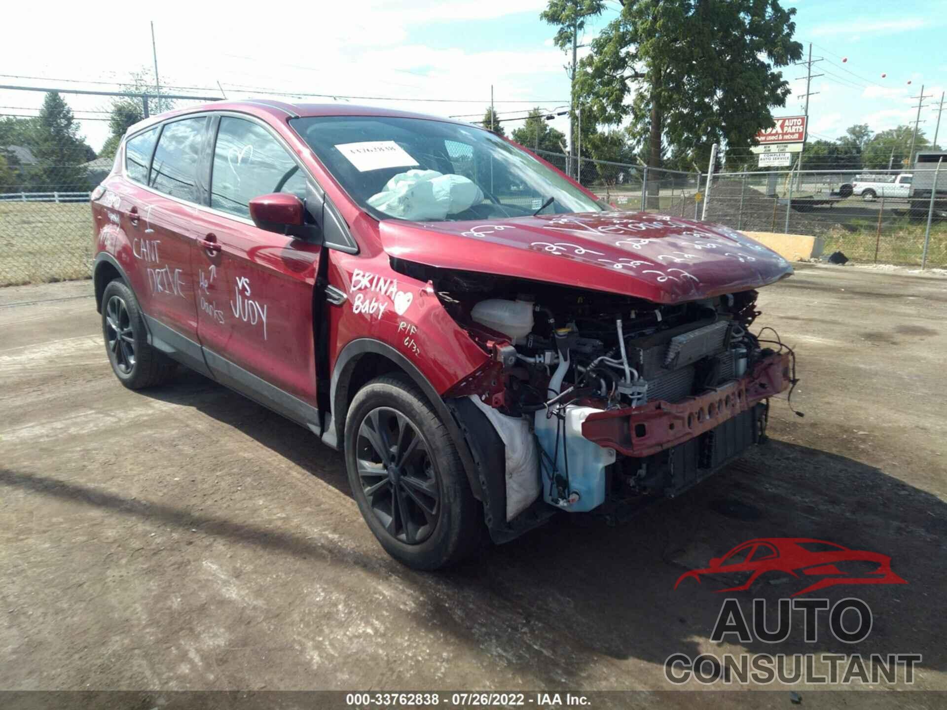 FORD ESCAPE 2019 - 1FMCU9GD8KUC00470